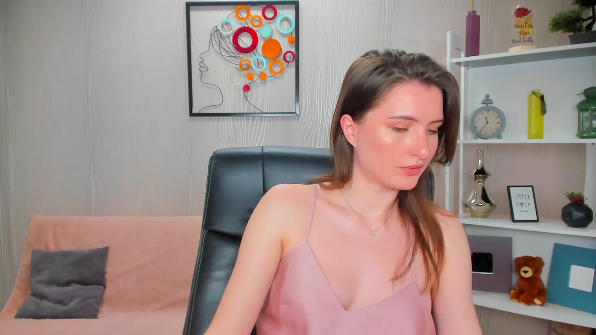 Gallery image thumbnail from EmilyRosier's myfreecams stream on, 04/07/2023, 01:16 image 5 of 20