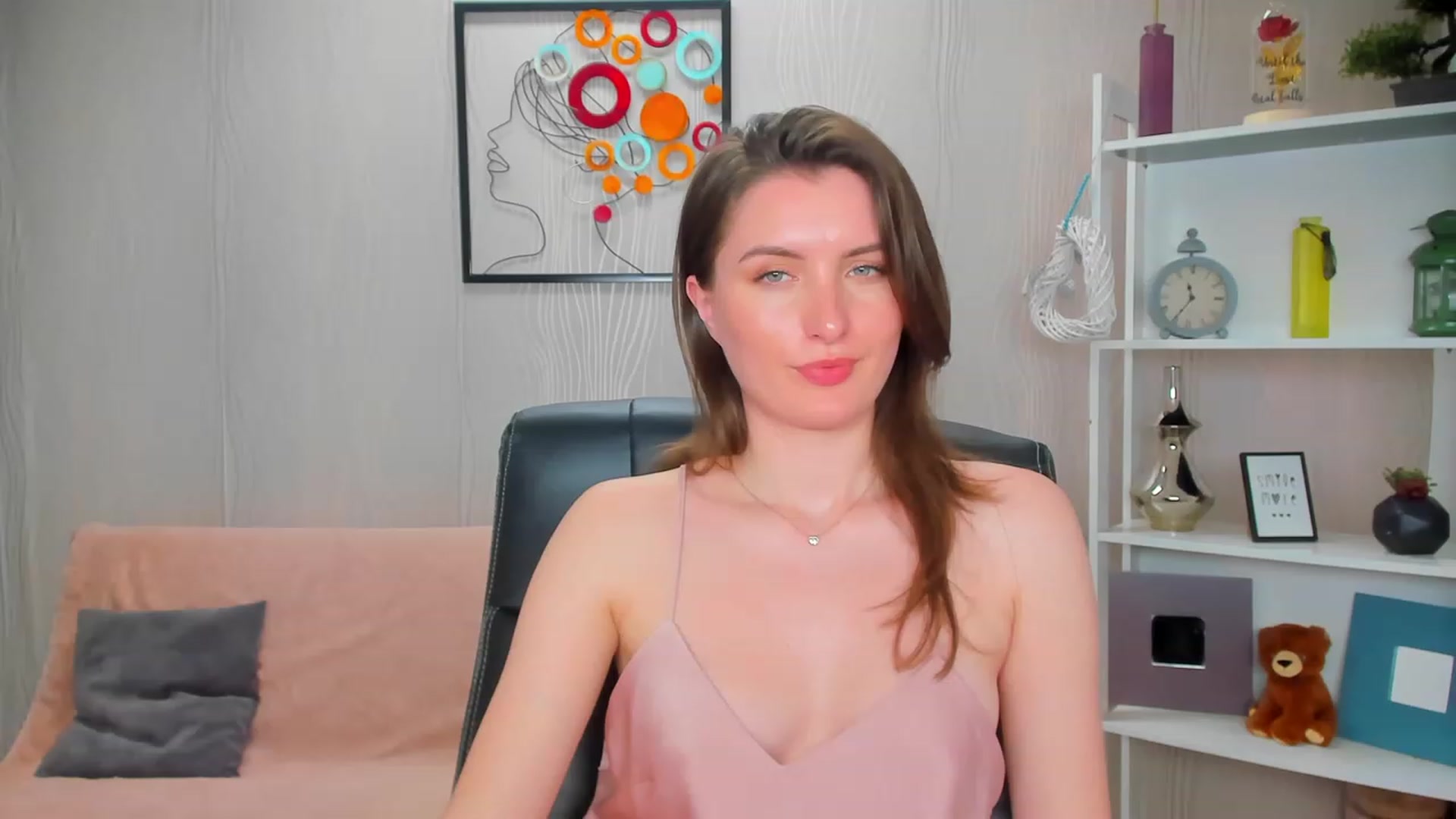 Gallery image thumbnail from EmilyRosier's myfreecams stream on, 04/07/2023, 01:16 image 6 of 20