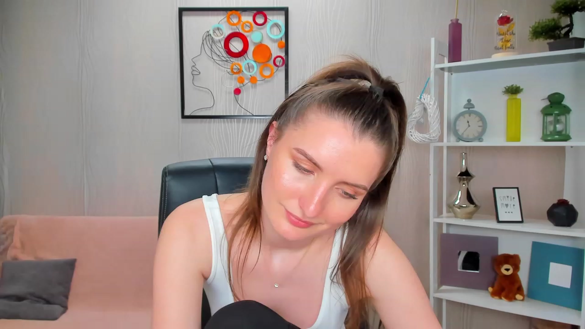 Gallery image thumbnail from EmilyRosier's myfreecams stream on, 04/25/2023, 02:47 image 20 of 20