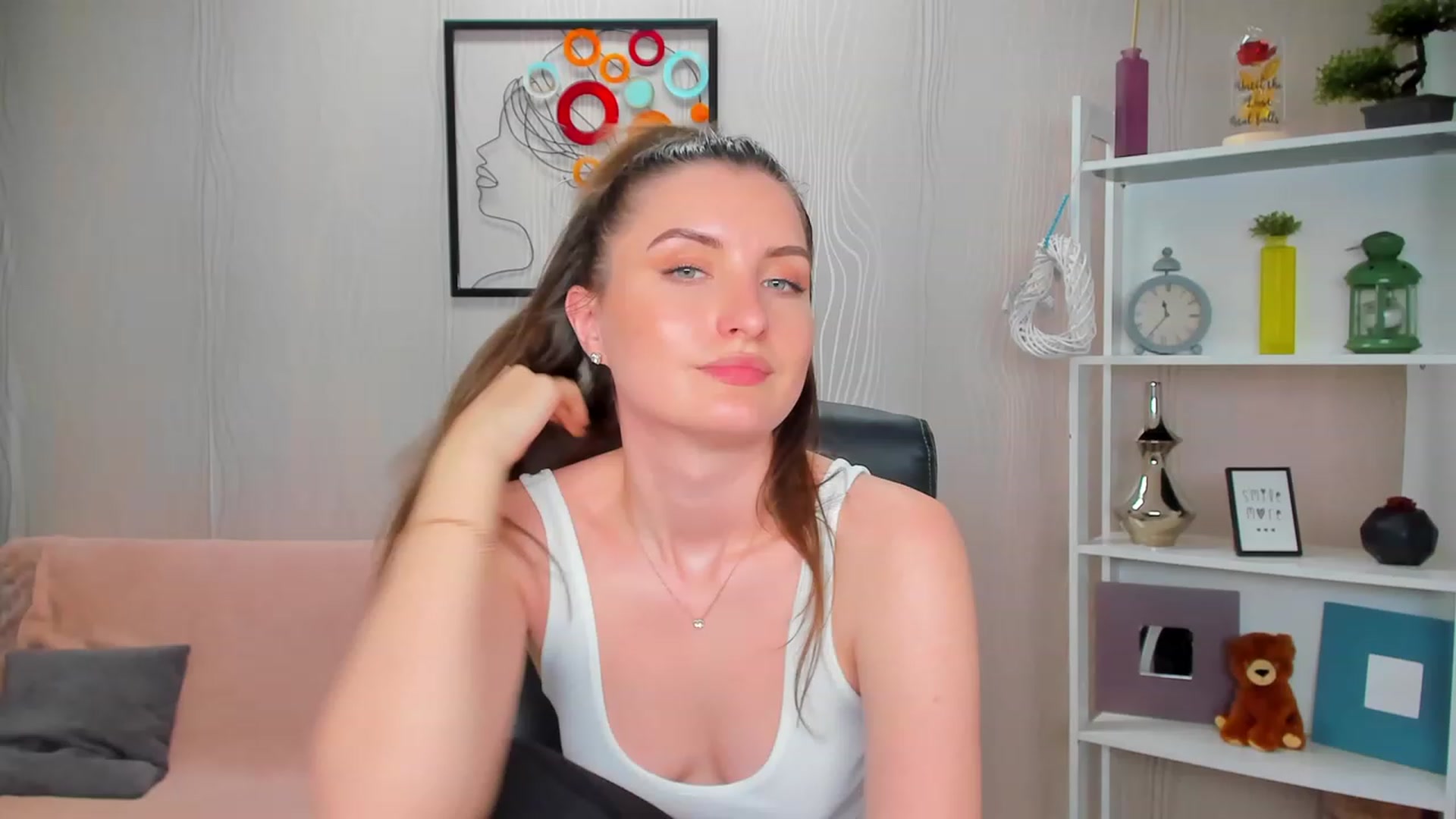 Gallery image thumbnail from EmilyRosier's myfreecams stream on, 04/25/2023, 02:47 image 19 of 20