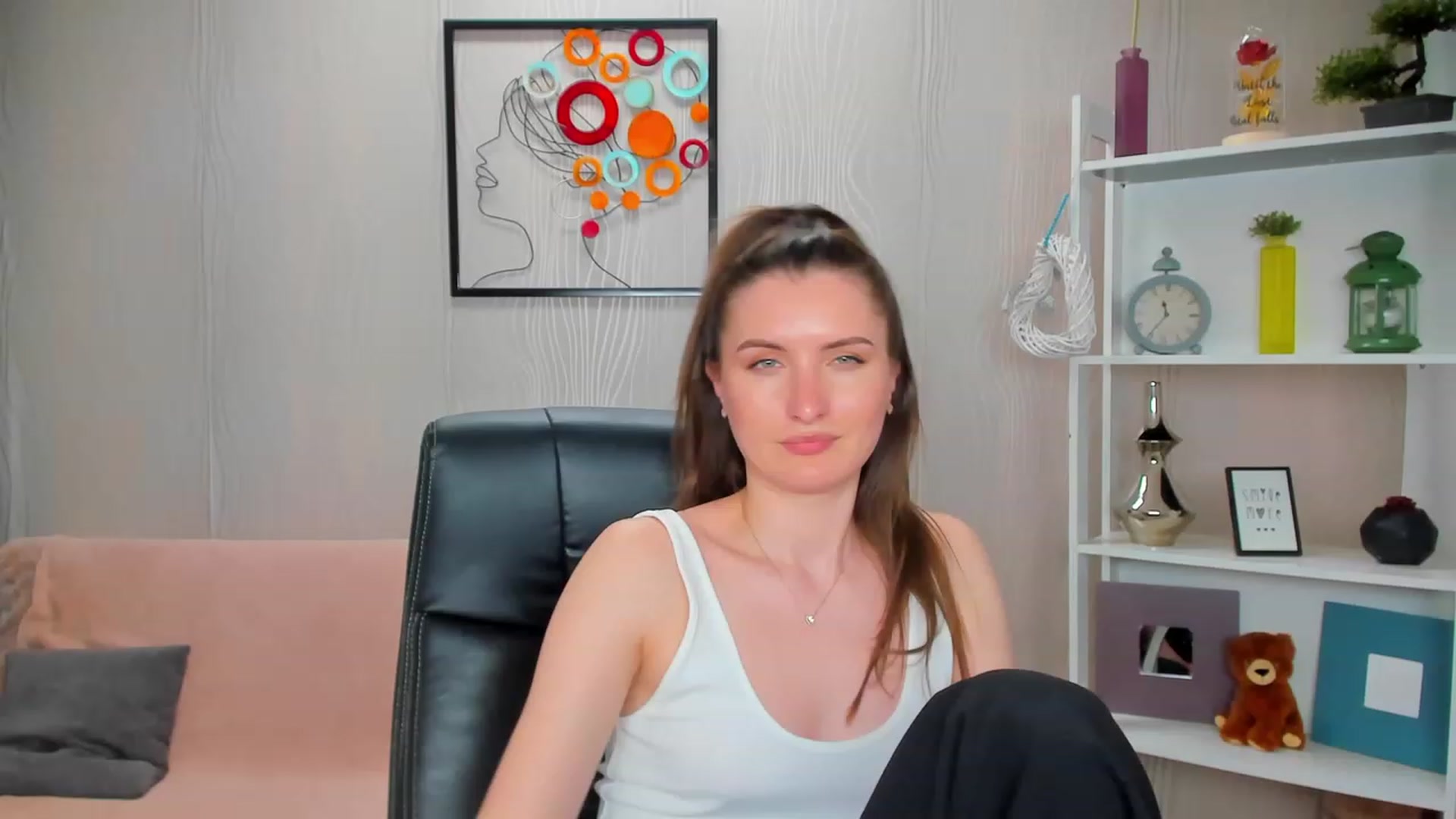 Gallery image thumbnail from EmilyRosier's myfreecams stream on, 04/25/2023, 02:47 image 7 of 20