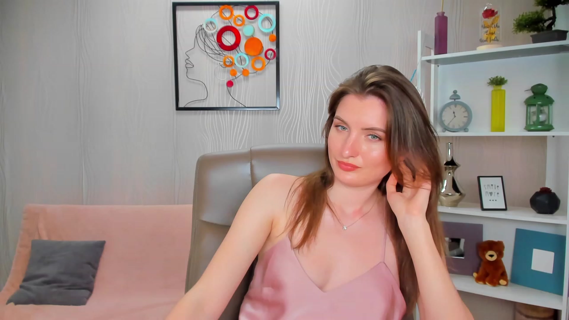 Gallery image thumbnail from EmilyRosier's myfreecams stream on, 04/25/2023, 22:29 image 13 of 20