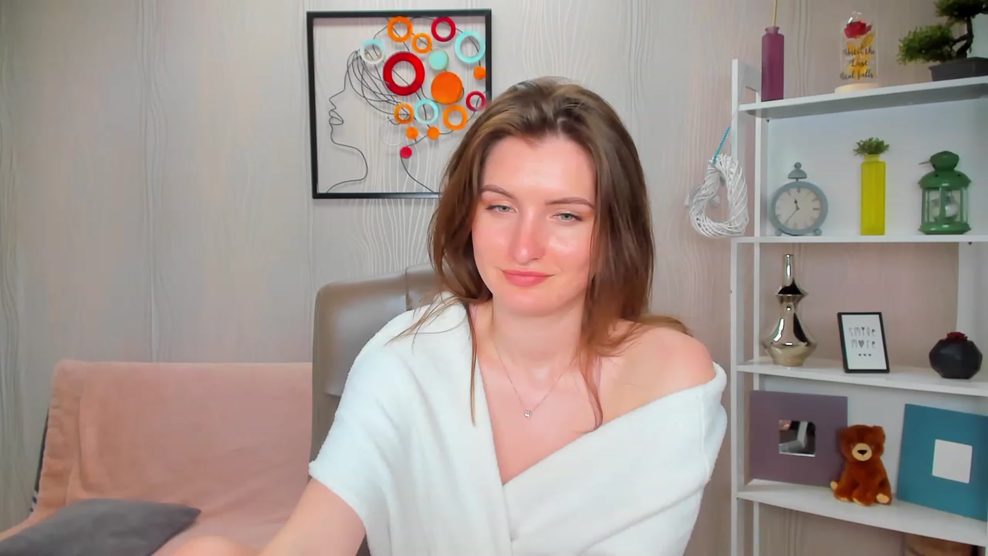 Gallery image thumbnail from EmilyRosier's myfreecams stream on, 04/26/2023, 02:17 image 16 of 20