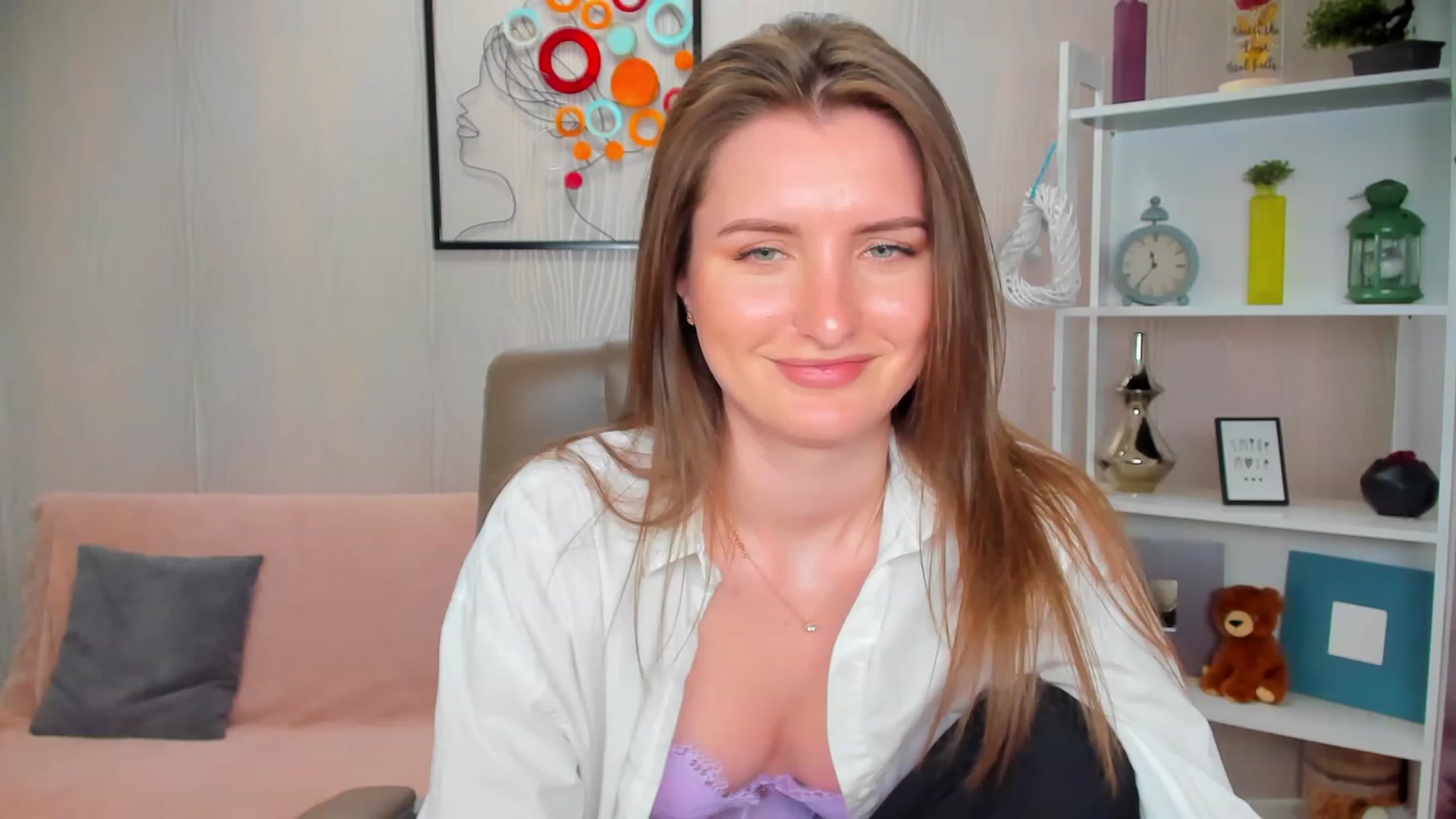 Gallery image thumbnail from EmilyRosier's myfreecams stream on, 04/27/2023, 23:44 image 12 of 20