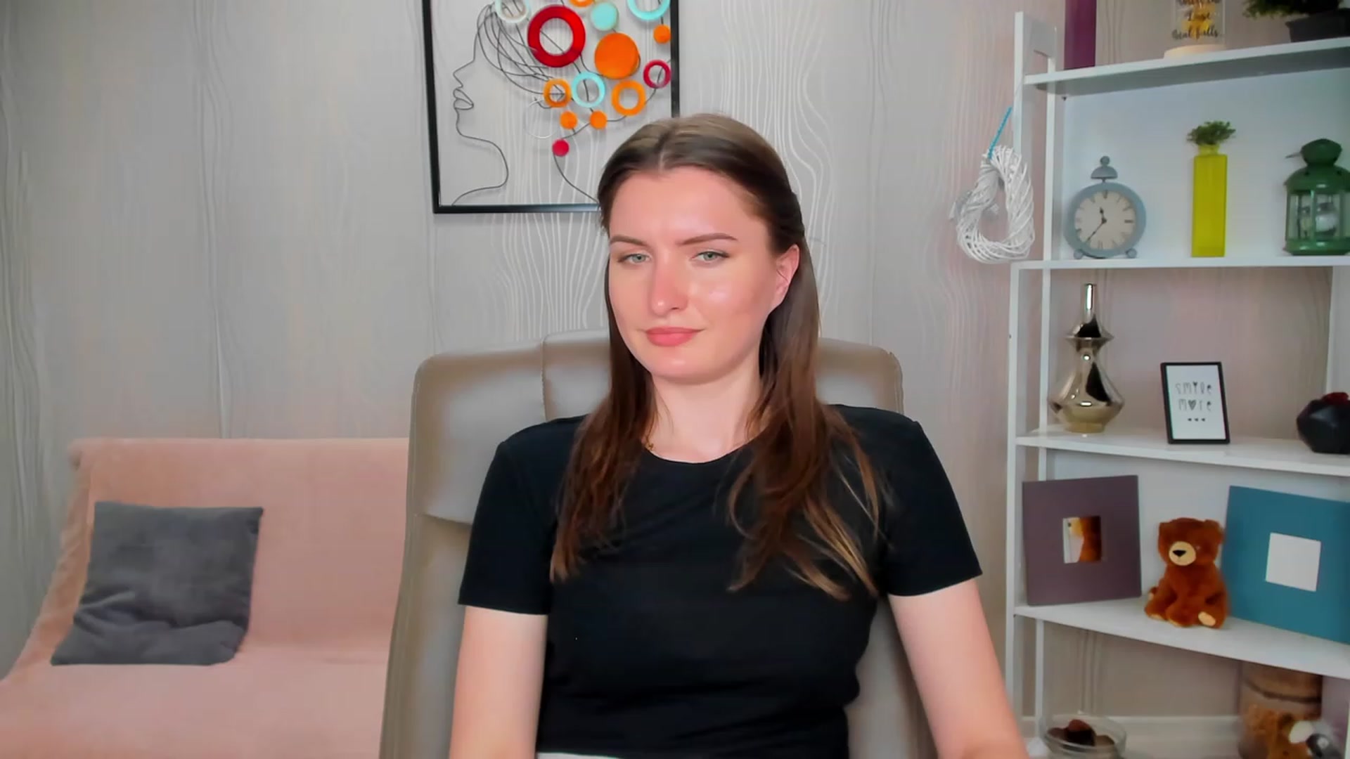Gallery image thumbnail from EmilyRosier's myfreecams stream on, 04/29/2023, 01:24 image 18 of 20