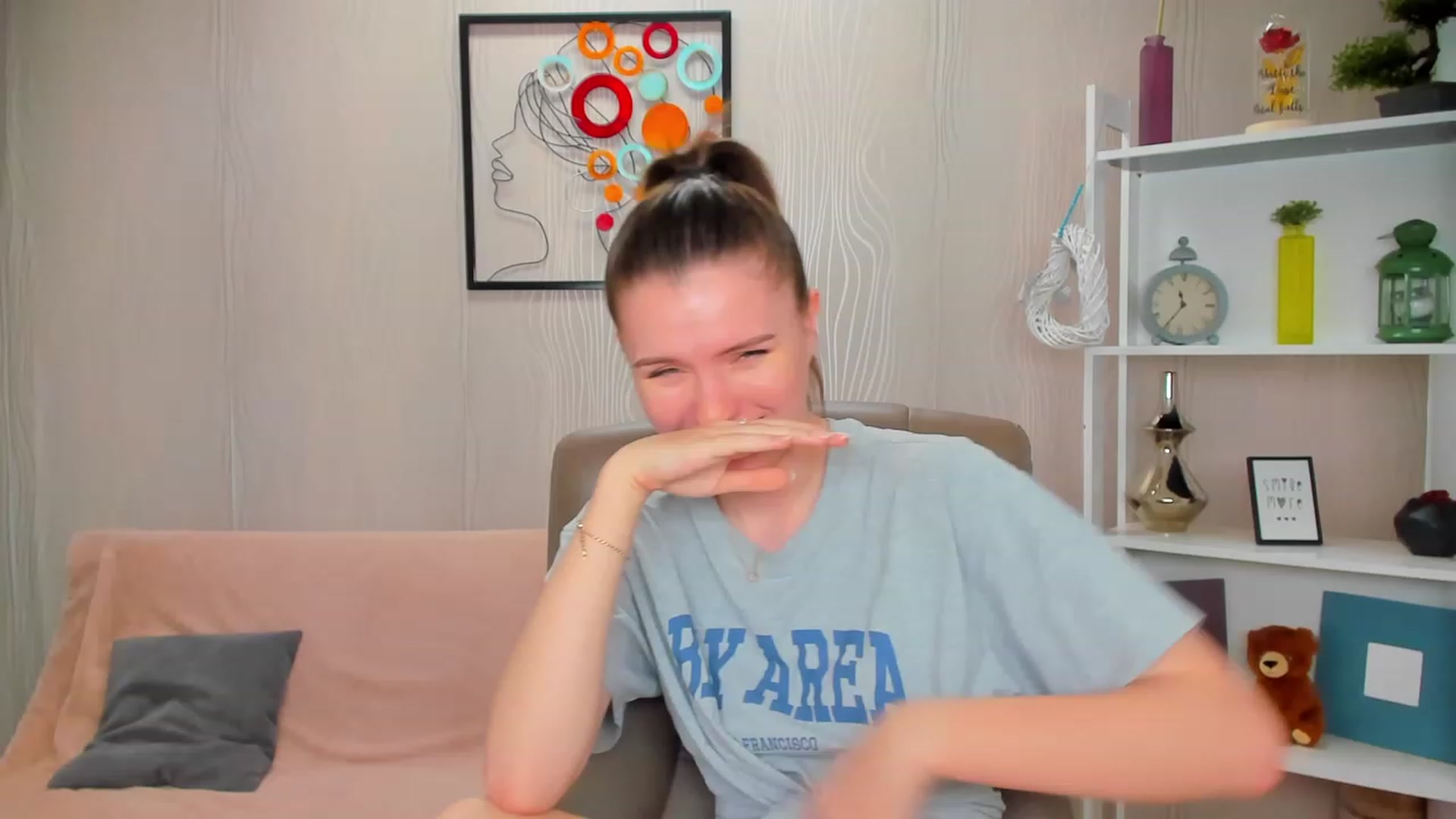 Gallery image thumbnail from EmilyRosier's myfreecams stream on, 04/30/2023, 02:23 image 6 of 20