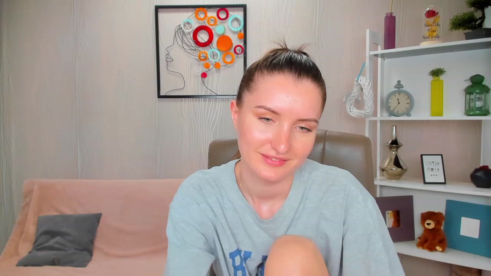 Gallery image thumbnail from EmilyRosier's myfreecams stream on, 04/30/2023, 02:23 image 20 of 20