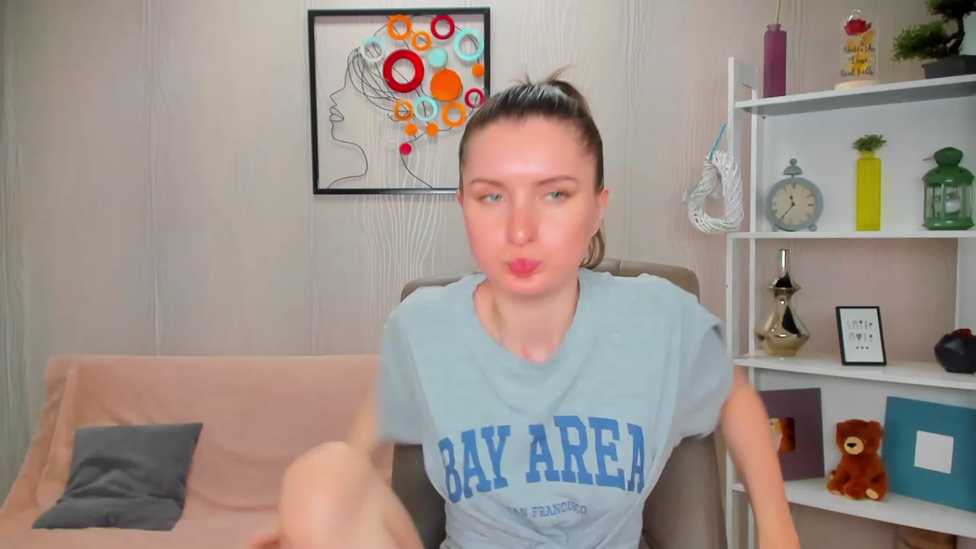 Gallery image thumbnail from EmilyRosier's myfreecams stream on, 04/30/2023, 02:23 image 16 of 20