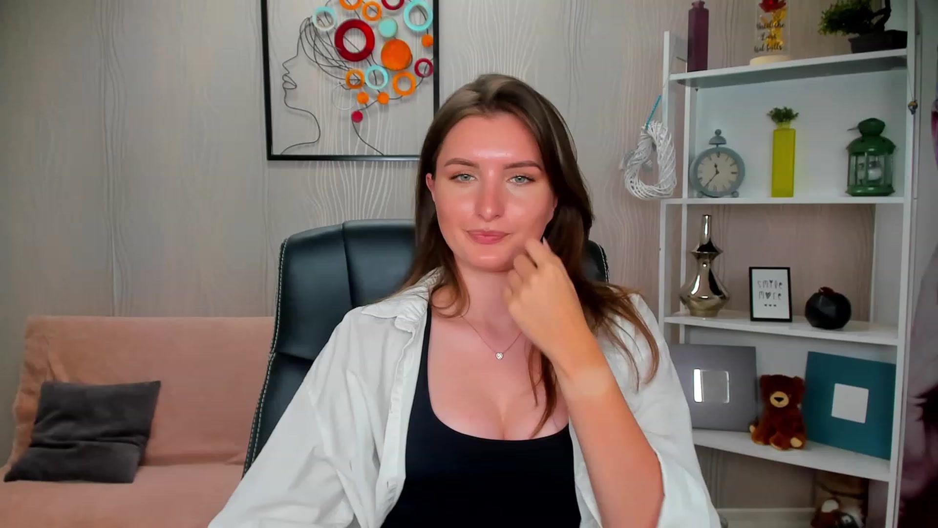 Gallery image thumbnail from EmilyRosier's myfreecams stream on, 05/24/2023, 21:36 image 6 of 20