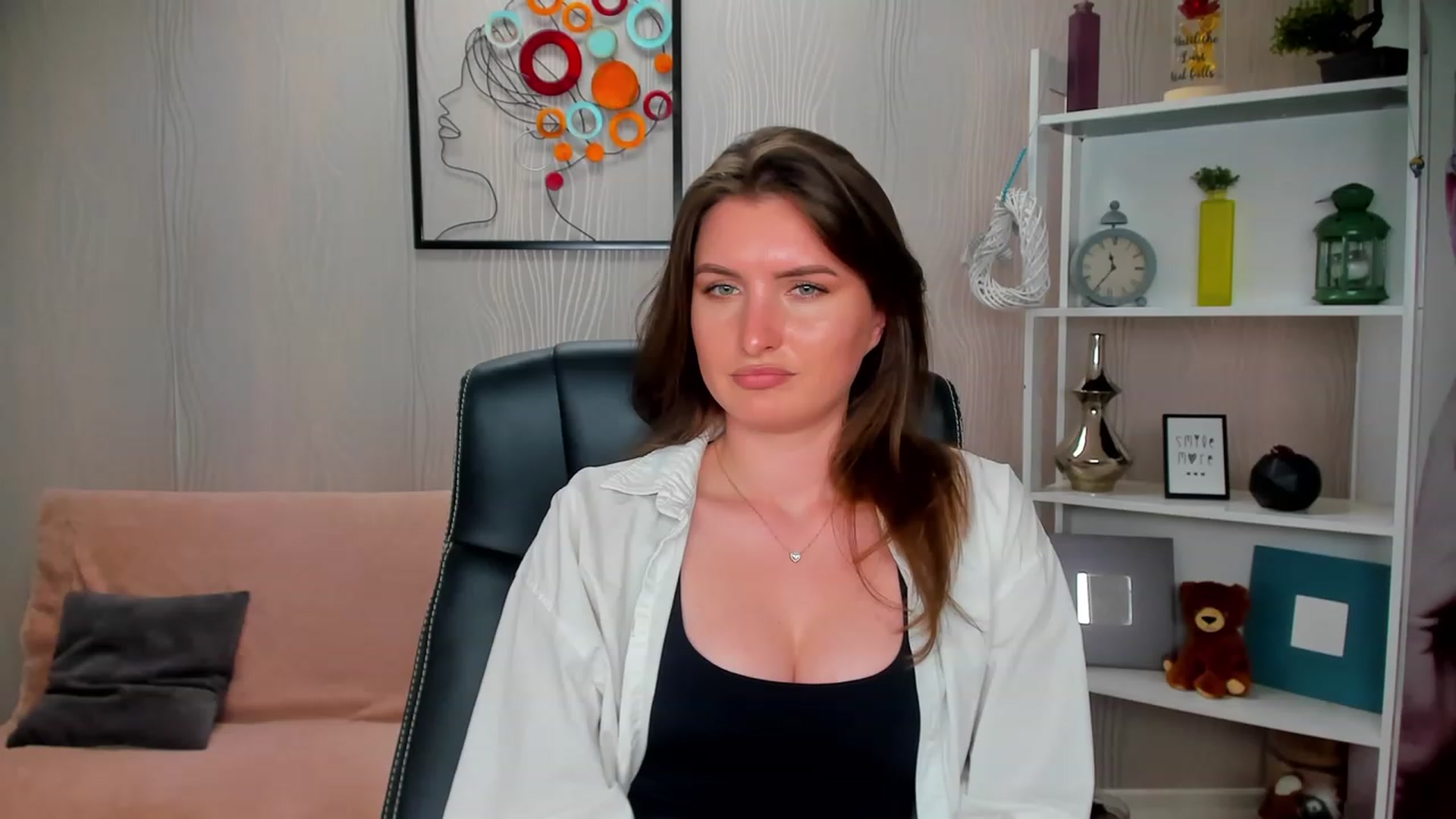 Gallery image thumbnail from EmilyRosier's myfreecams stream on, 05/24/2023, 21:36 image 10 of 20