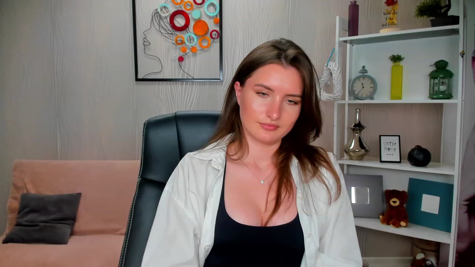 Gallery image thumbnail from EmilyRosier's myfreecams stream on, 05/24/2023, 21:36 image 7 of 20