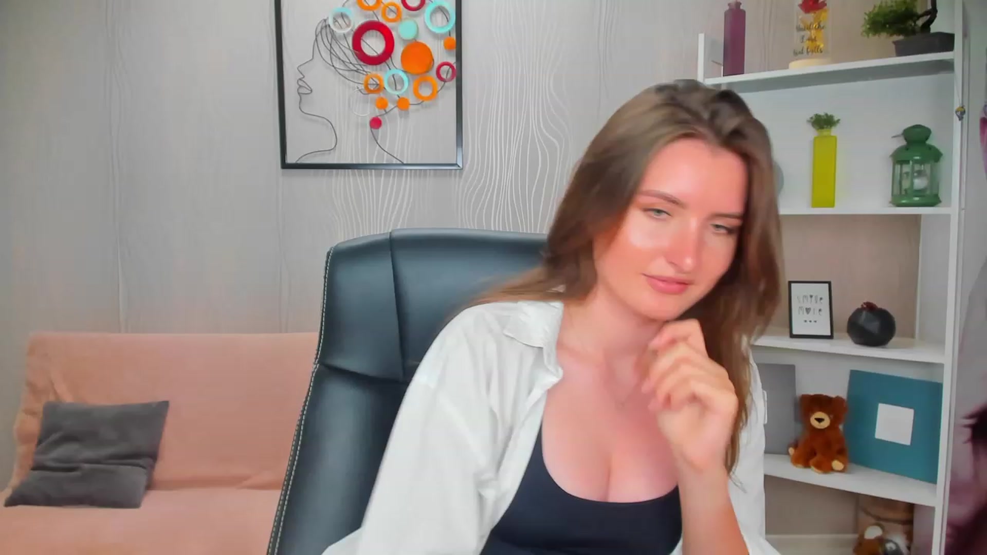 Gallery image thumbnail from EmilyRosier's myfreecams stream on, 05/24/2023, 21:36 image 9 of 20