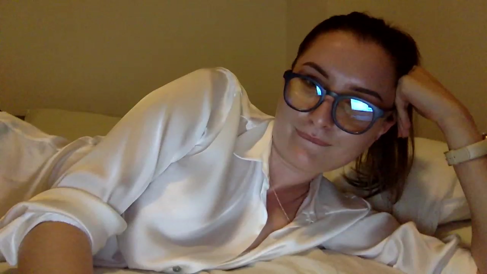 Gallery image thumbnail from EmilyRosier's myfreecams stream on, 06/07/2023, 18:31 image 8 of 20