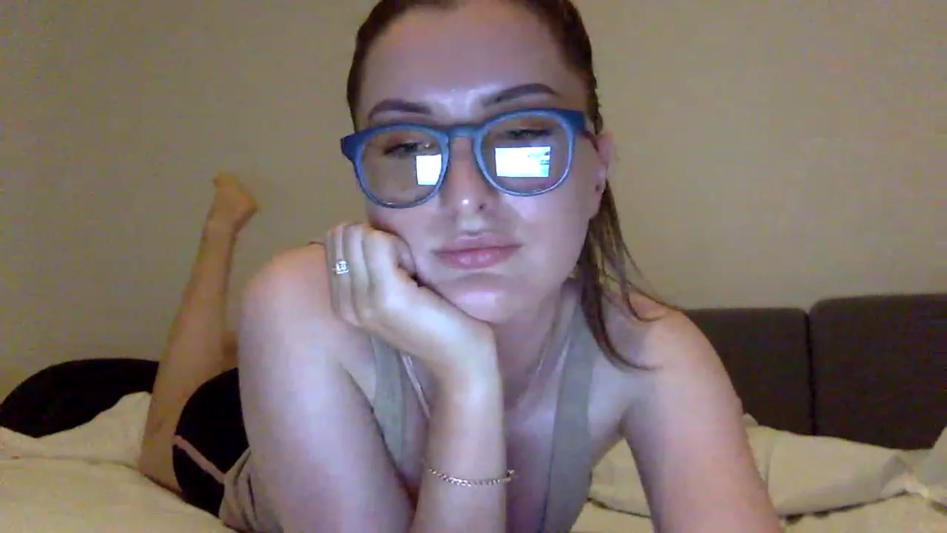 Gallery image thumbnail from EmilyRosier's myfreecams stream on, 06/07/2023, 19:24 image 11 of 20