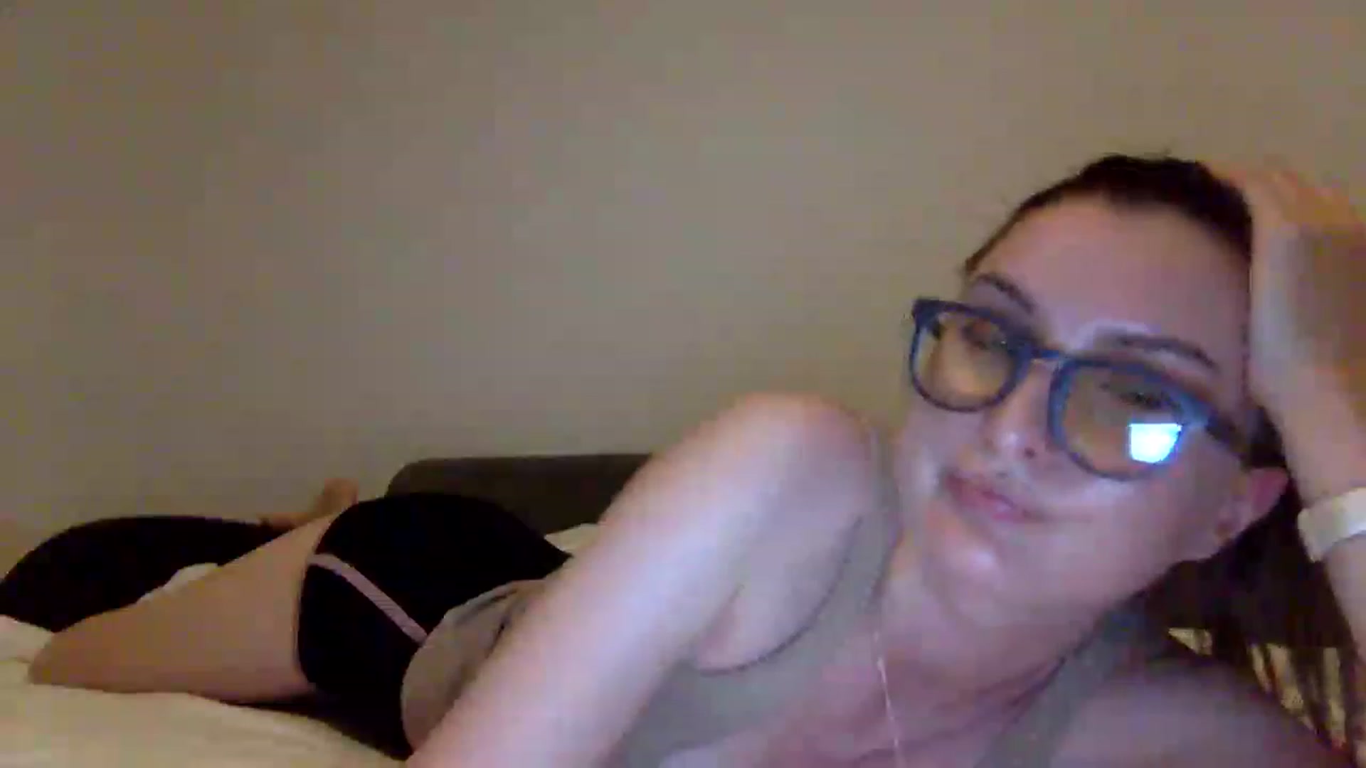 Gallery image thumbnail from EmilyRosier's myfreecams stream on, 06/07/2023, 19:24 image 12 of 20