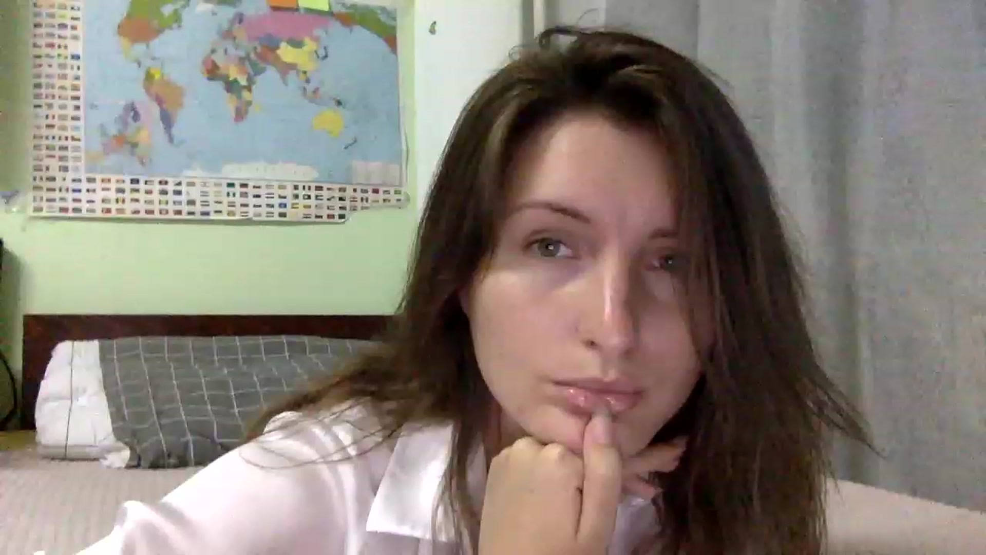 Gallery image thumbnail from EmilyRosier's myfreecams stream on, 06/11/2023, 18:01 image 7 of 20