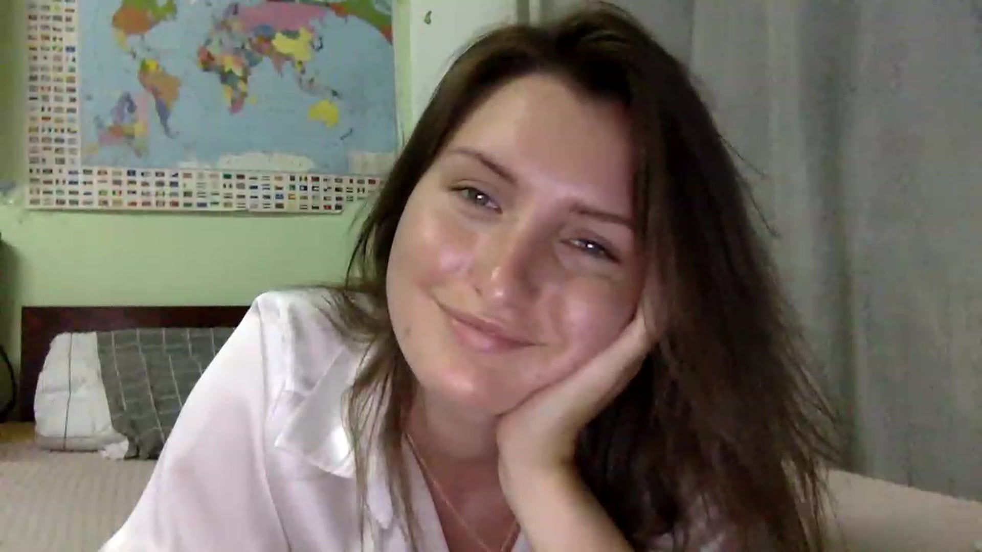 Gallery image thumbnail from EmilyRosier's myfreecams stream on, 06/11/2023, 18:01 image 12 of 20