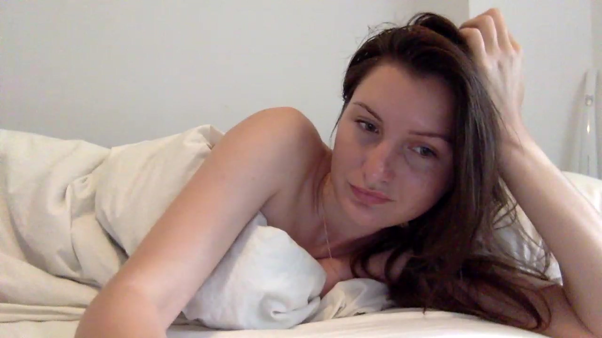 Gallery image thumbnail from EmilyRosier's myfreecams stream on, 06/13/2023, 12:14 image 7 of 20