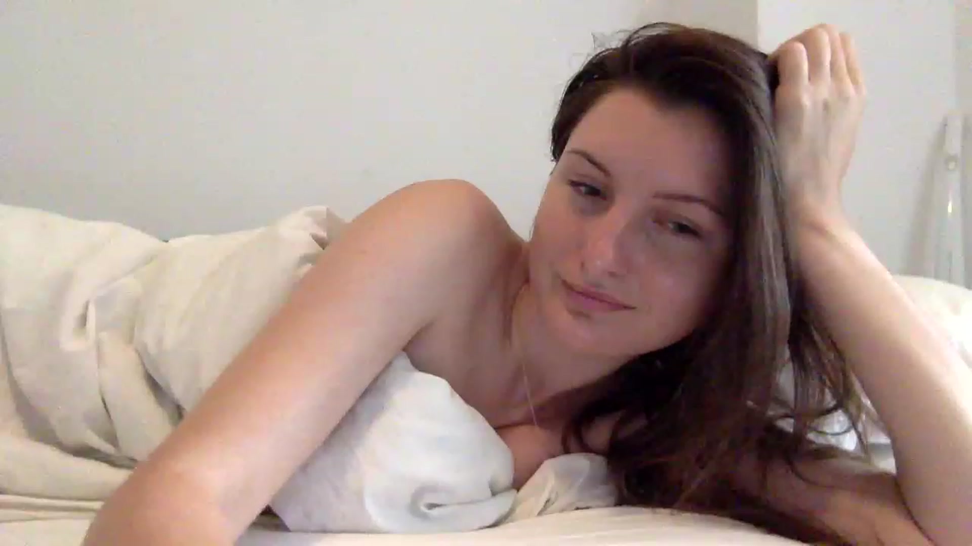 Gallery image thumbnail from EmilyRosier's myfreecams stream on, 06/13/2023, 12:14 image 20 of 20