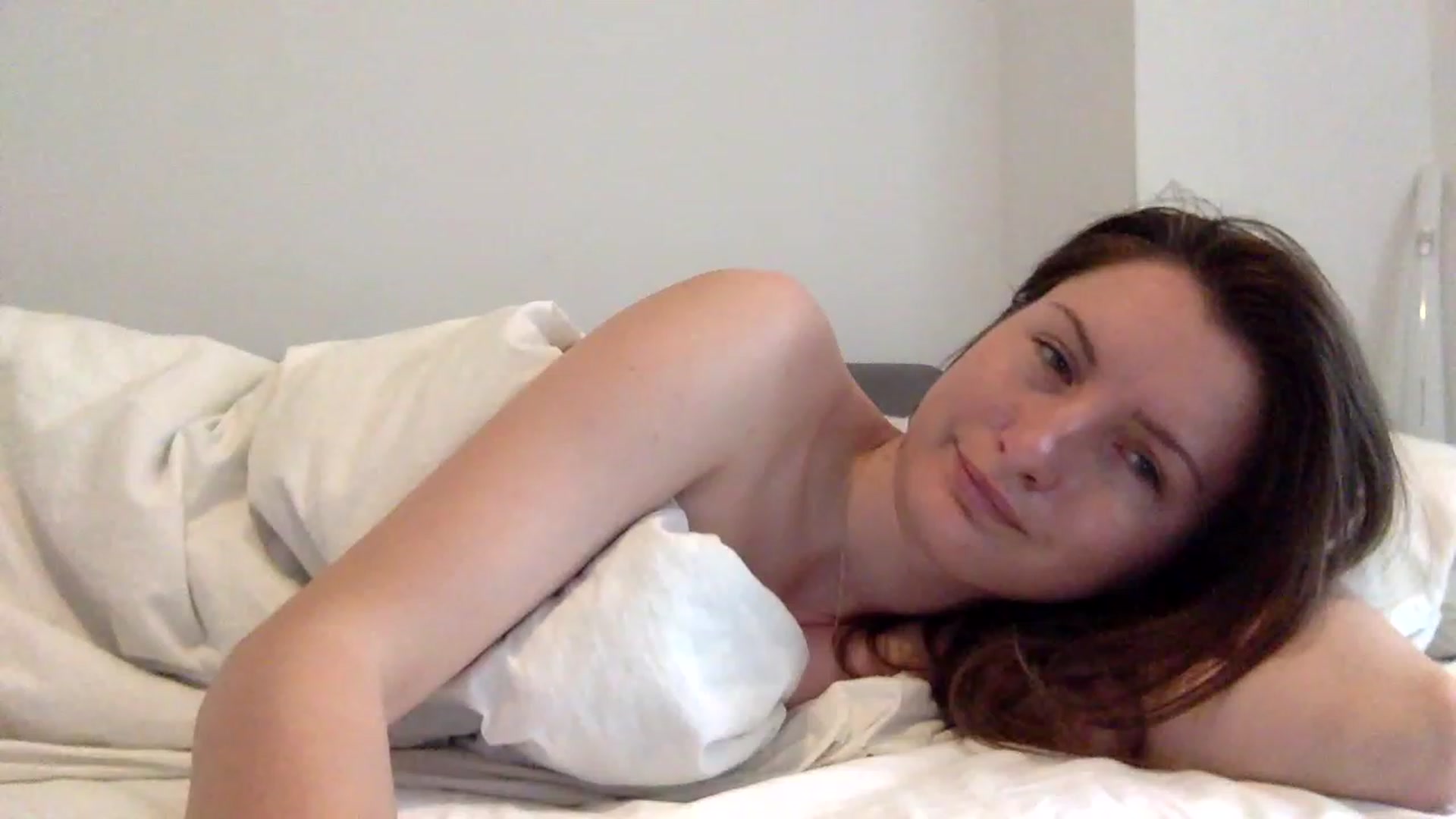Gallery image thumbnail from EmilyRosier's myfreecams stream on, 06/13/2023, 12:14 image 2 of 20