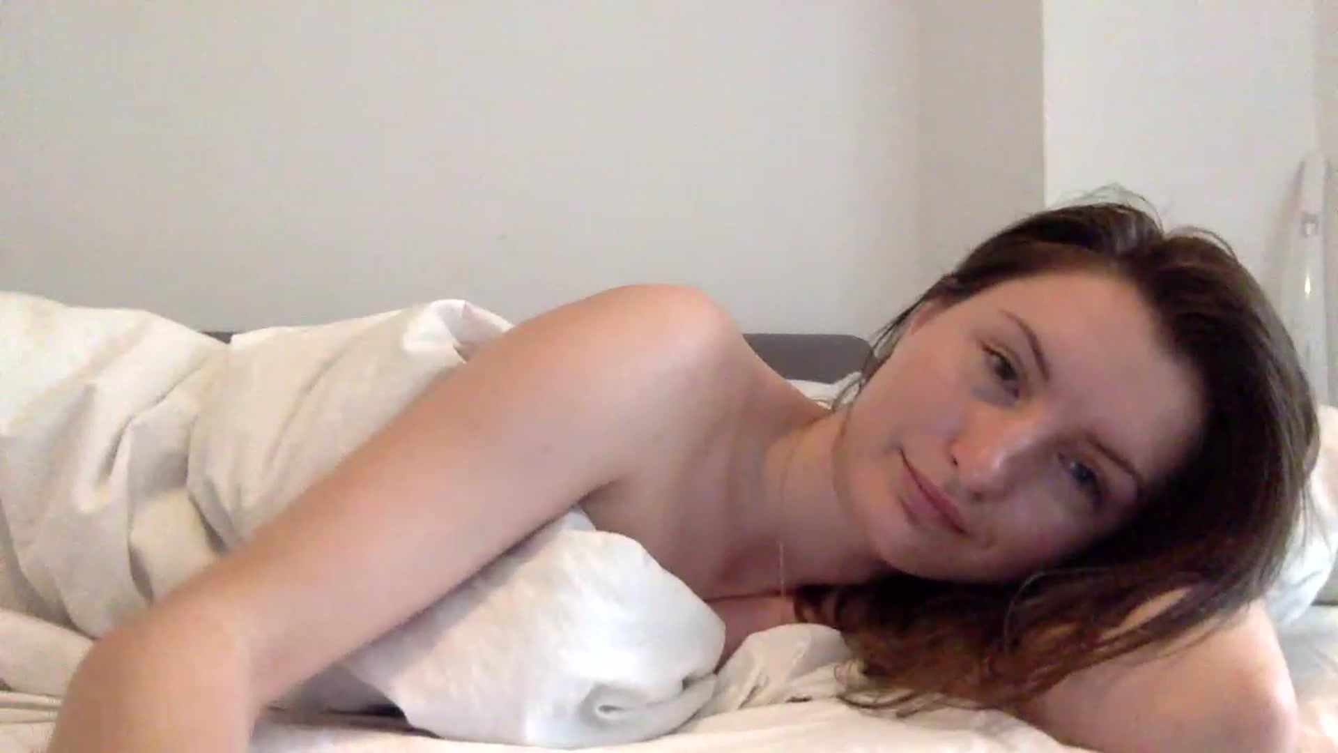 Gallery image thumbnail from EmilyRosier's myfreecams stream on, 06/13/2023, 12:14 image 12 of 20