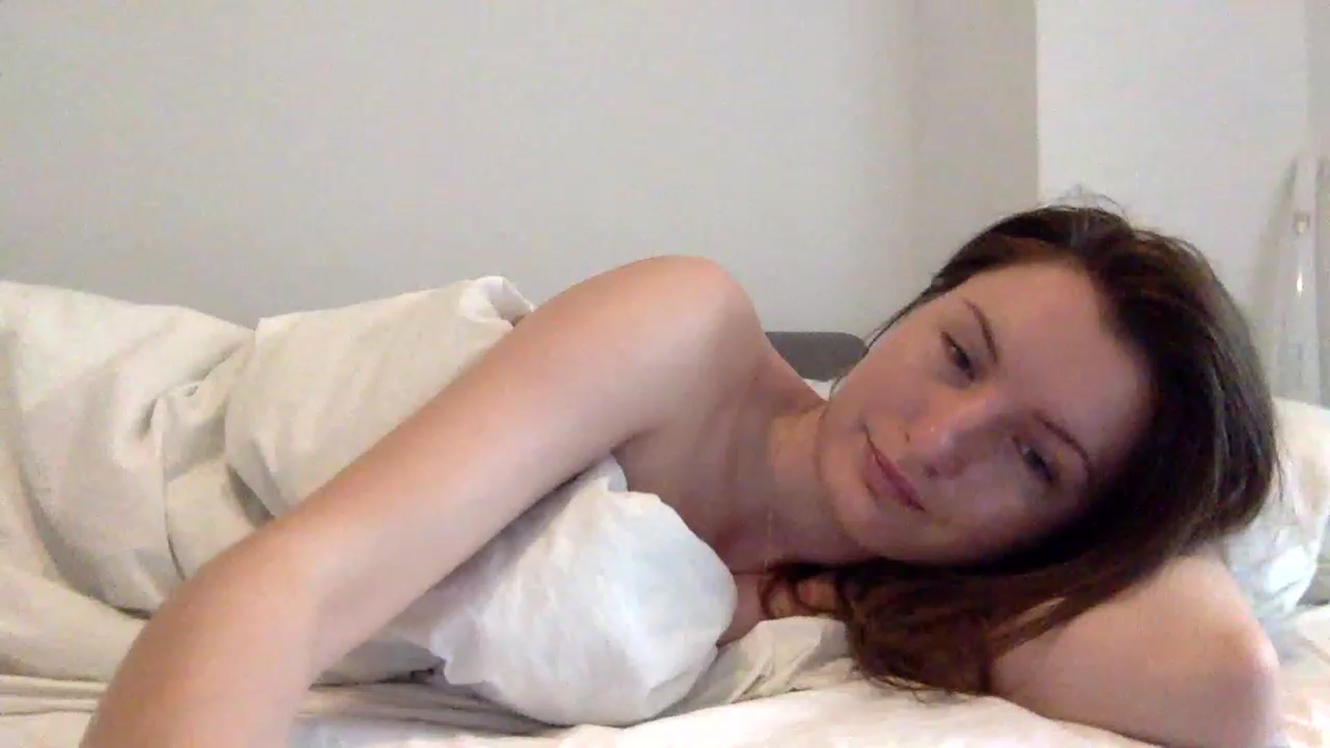 Gallery image thumbnail from EmilyRosier's myfreecams stream on, 06/13/2023, 12:14 image 3 of 20
