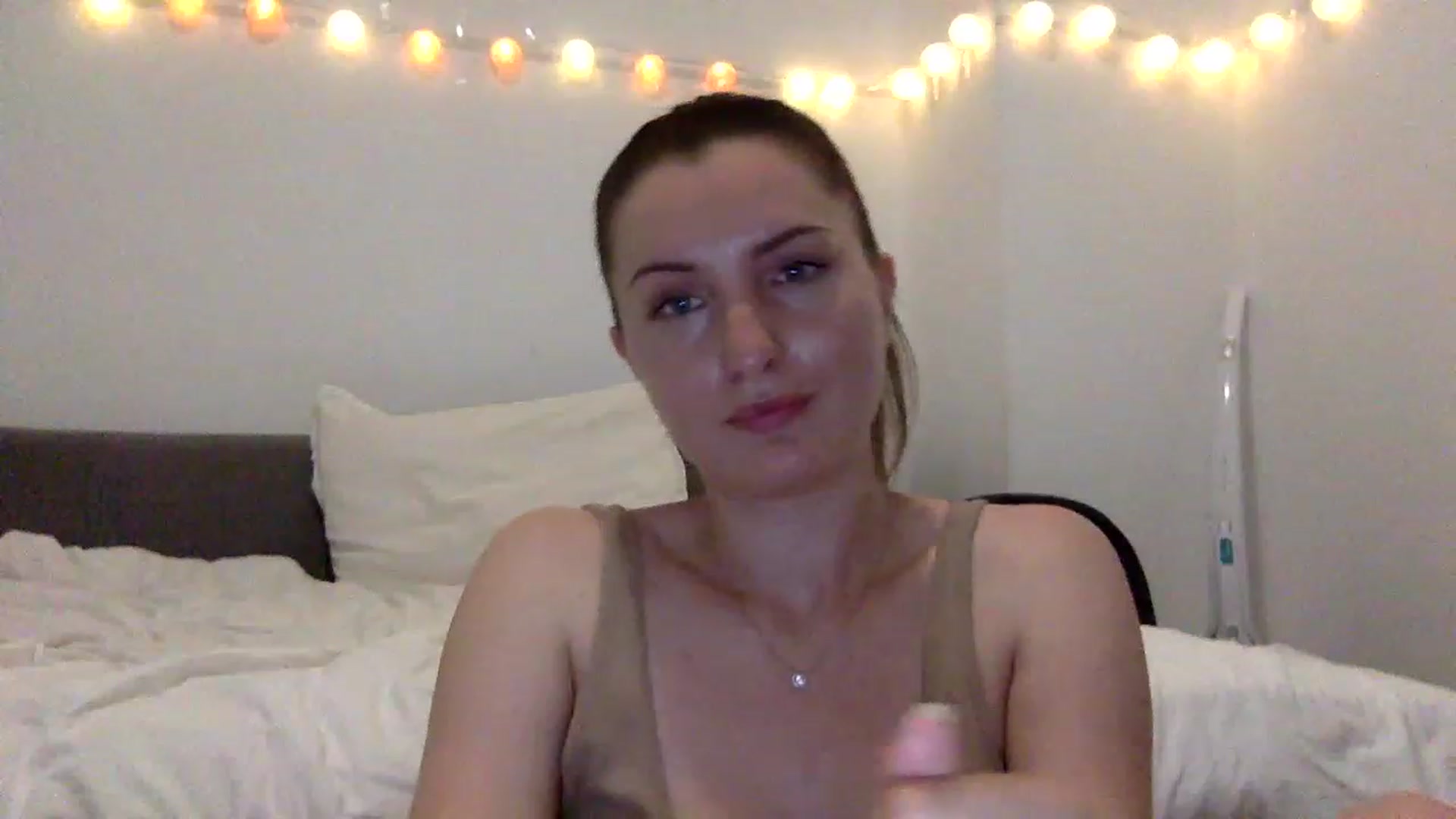 Gallery image thumbnail from EmilyRosier's myfreecams stream on, 06/13/2023, 22:19 image 6 of 20