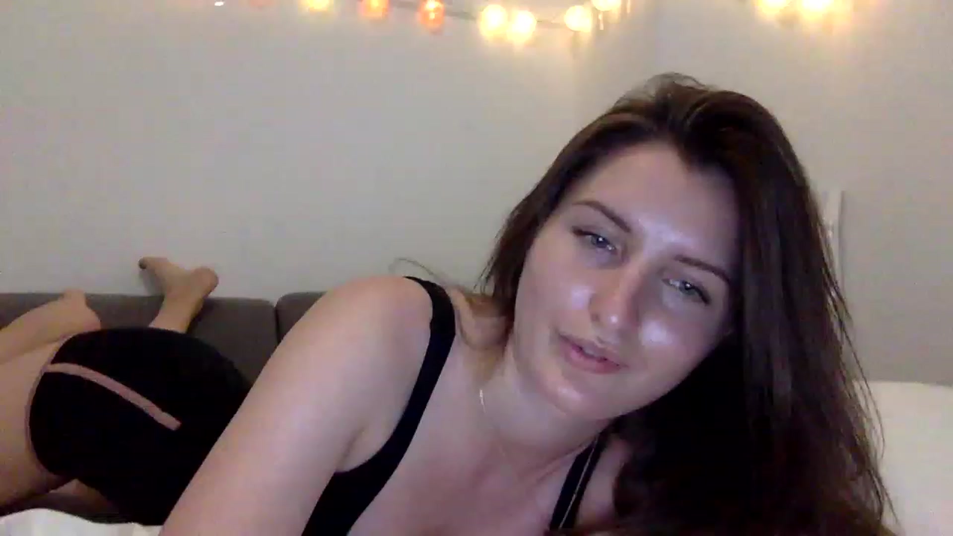 Gallery image thumbnail from EmilyRosier's myfreecams stream on, 06/14/2023, 18:43 image 2 of 20