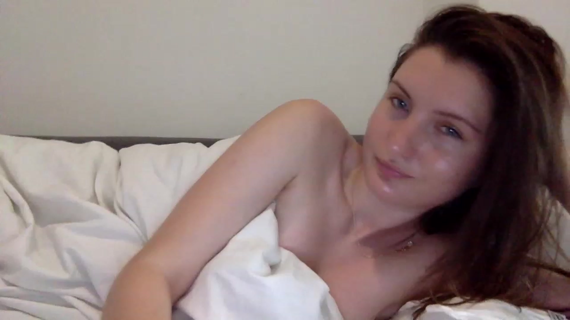 Gallery image thumbnail from EmilyRosier's myfreecams stream on, 06/16/2023, 12:59 image 1 of 20