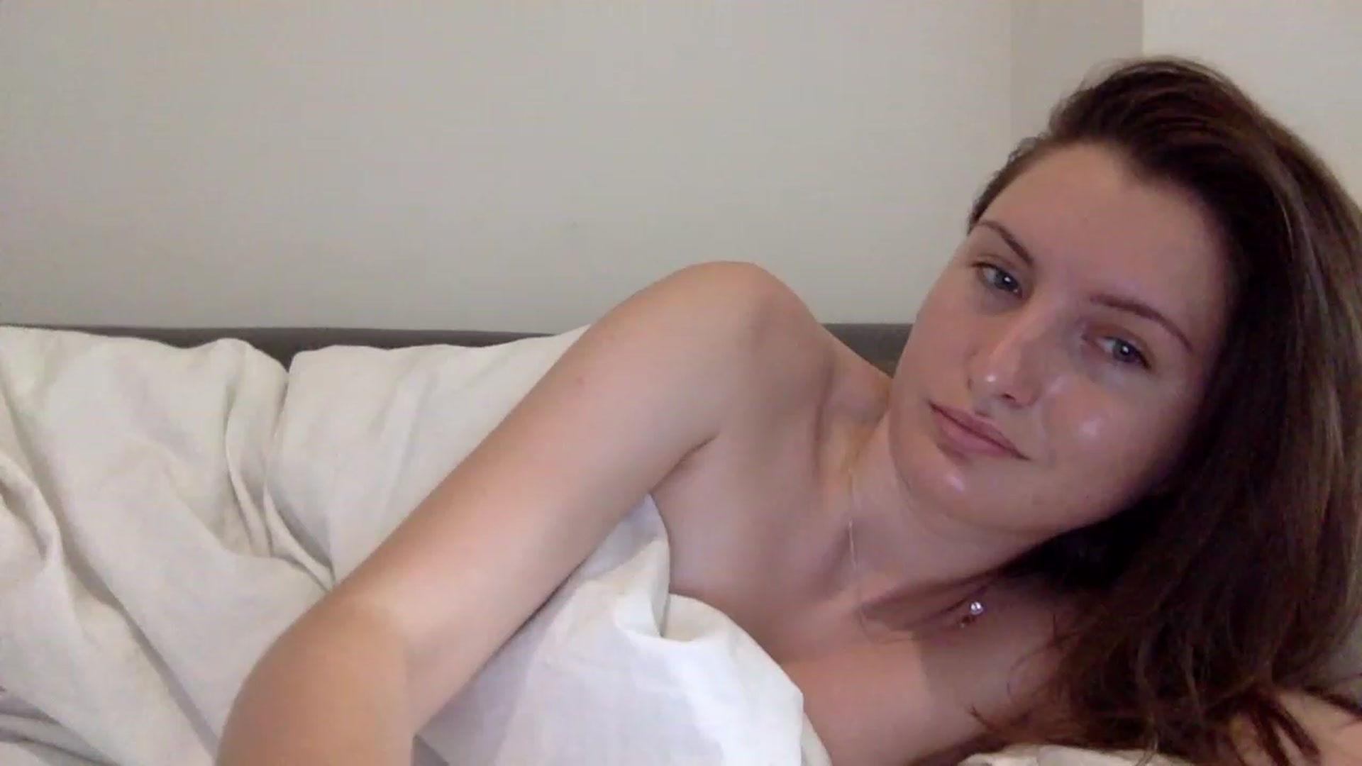 Gallery image thumbnail from EmilyRosier's myfreecams stream on, 06/16/2023, 12:59 image 2 of 20