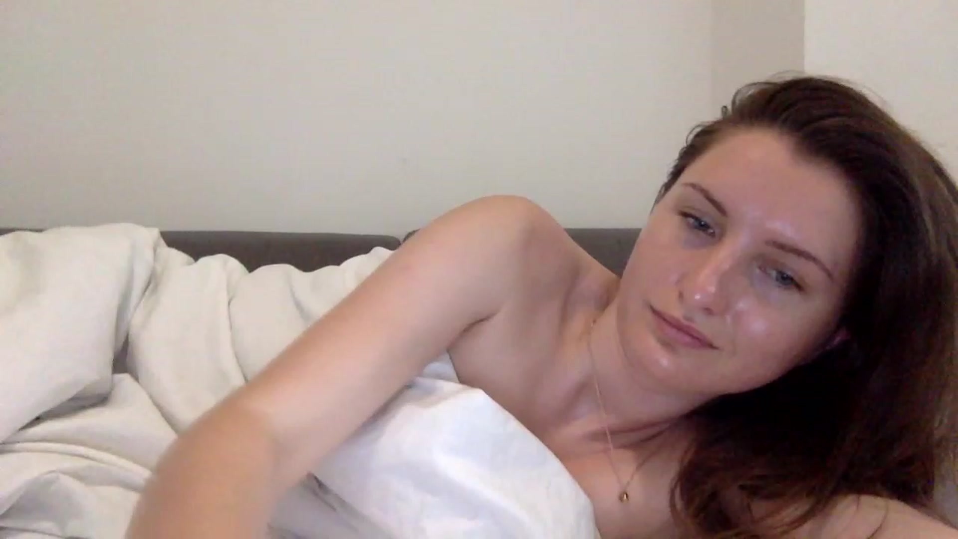 Gallery image thumbnail from EmilyRosier's myfreecams stream on, 06/16/2023, 12:59 image 11 of 20