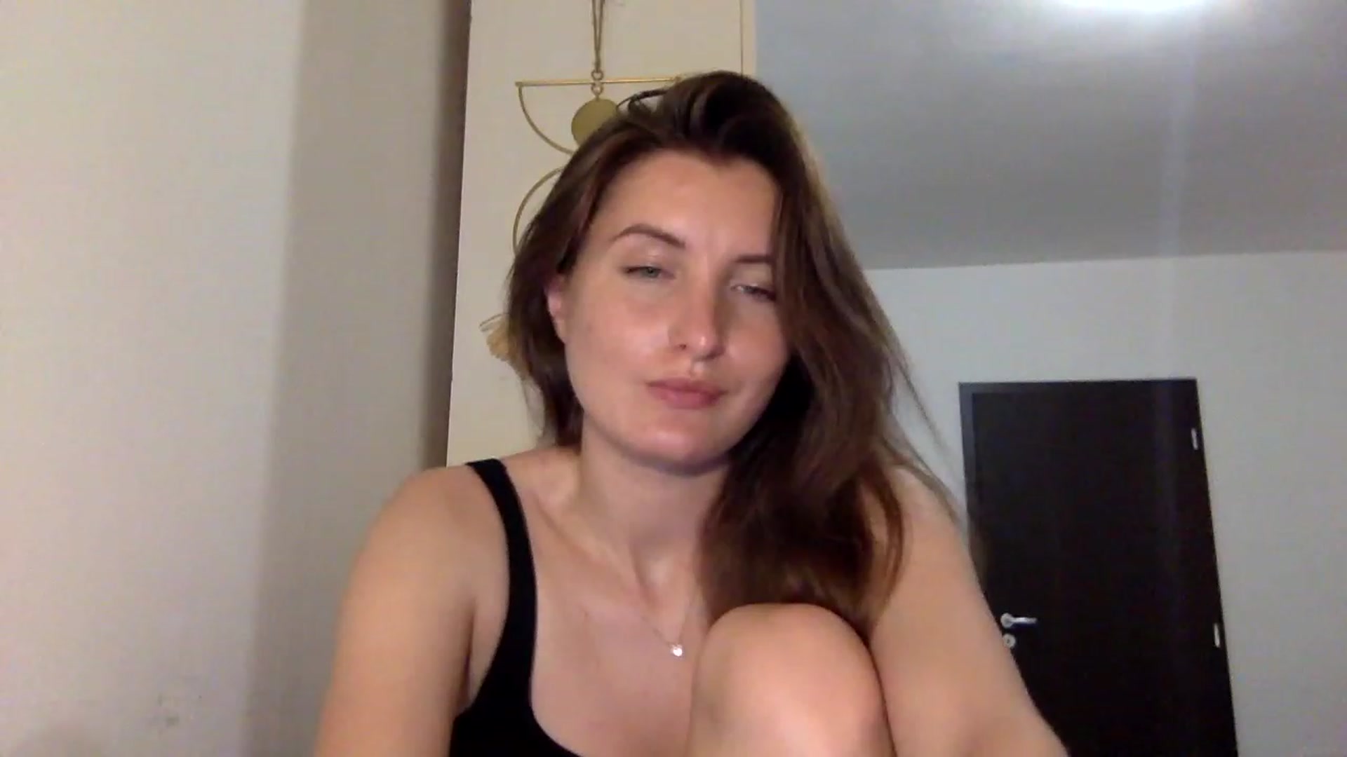Gallery image thumbnail from EmilyRosier's myfreecams stream on, 06/17/2023, 23:31 image 5 of 20