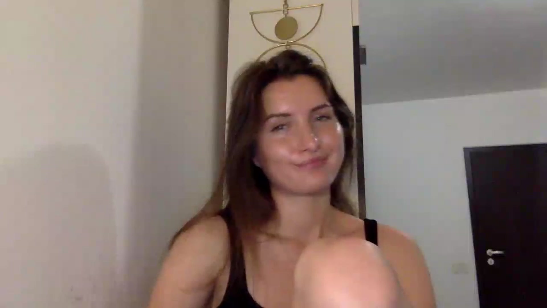 Gallery image thumbnail from EmilyRosier's myfreecams stream on, 06/17/2023, 23:31 image 18 of 20