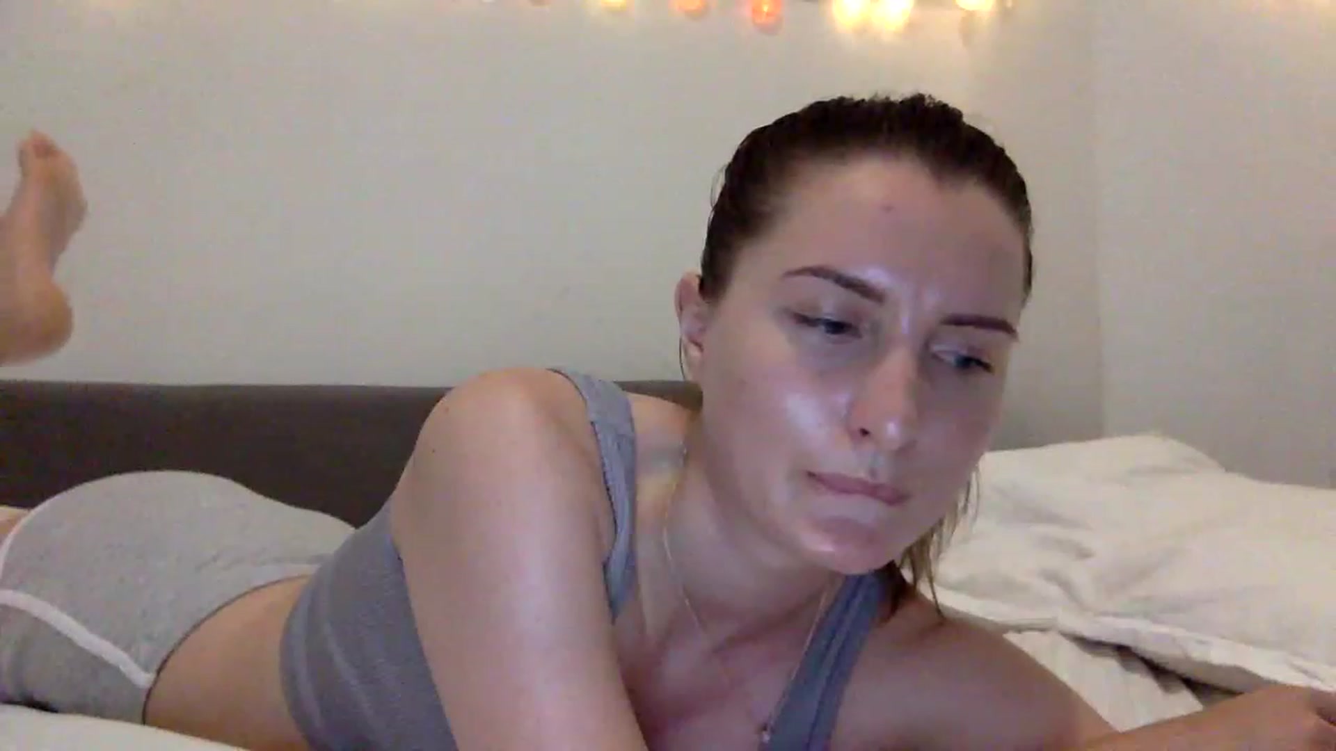 Gallery image thumbnail from EmilyRosier's myfreecams stream on, 06/18/2023, 20:52 image 10 of 20