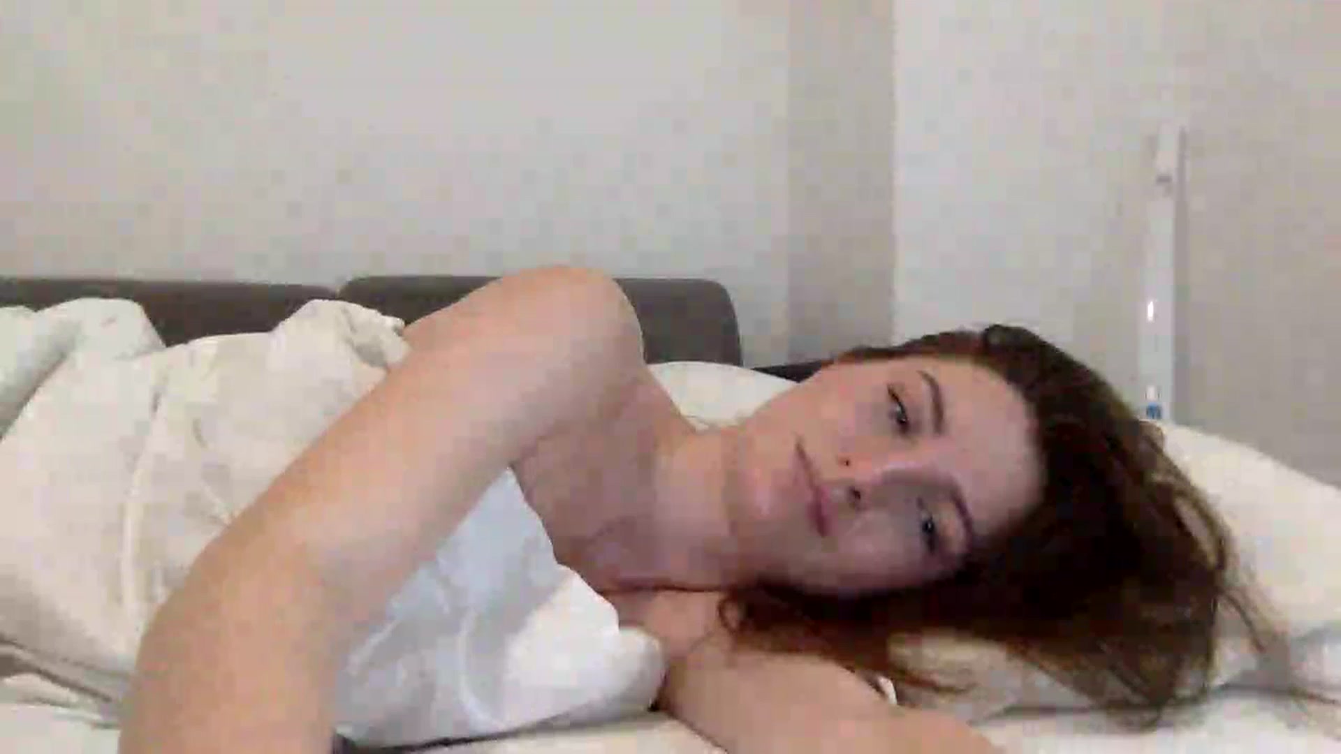 Gallery image thumbnail from EmilyRosier's myfreecams stream on, 06/20/2023, 16:38 image 17 of 20