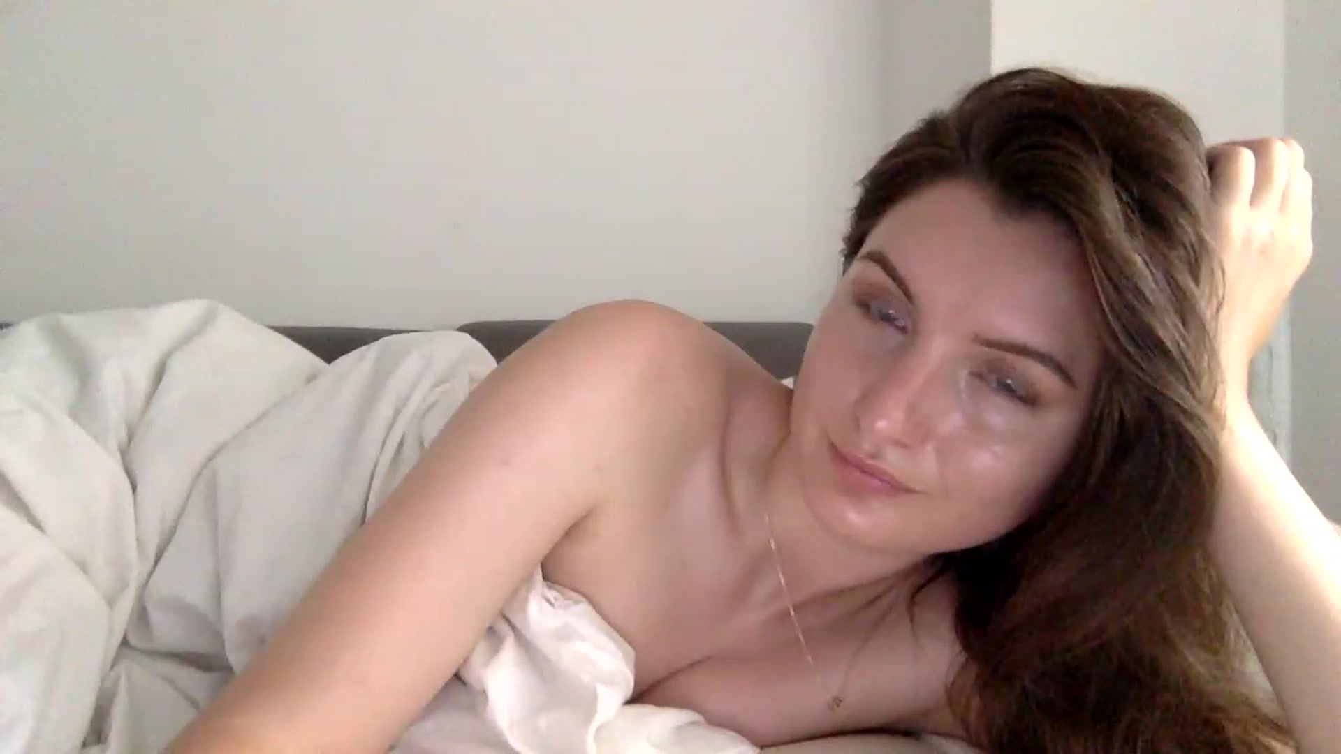 Gallery image thumbnail from EmilyRosier's myfreecams stream on, 06/22/2023, 11:18 image 7 of 20