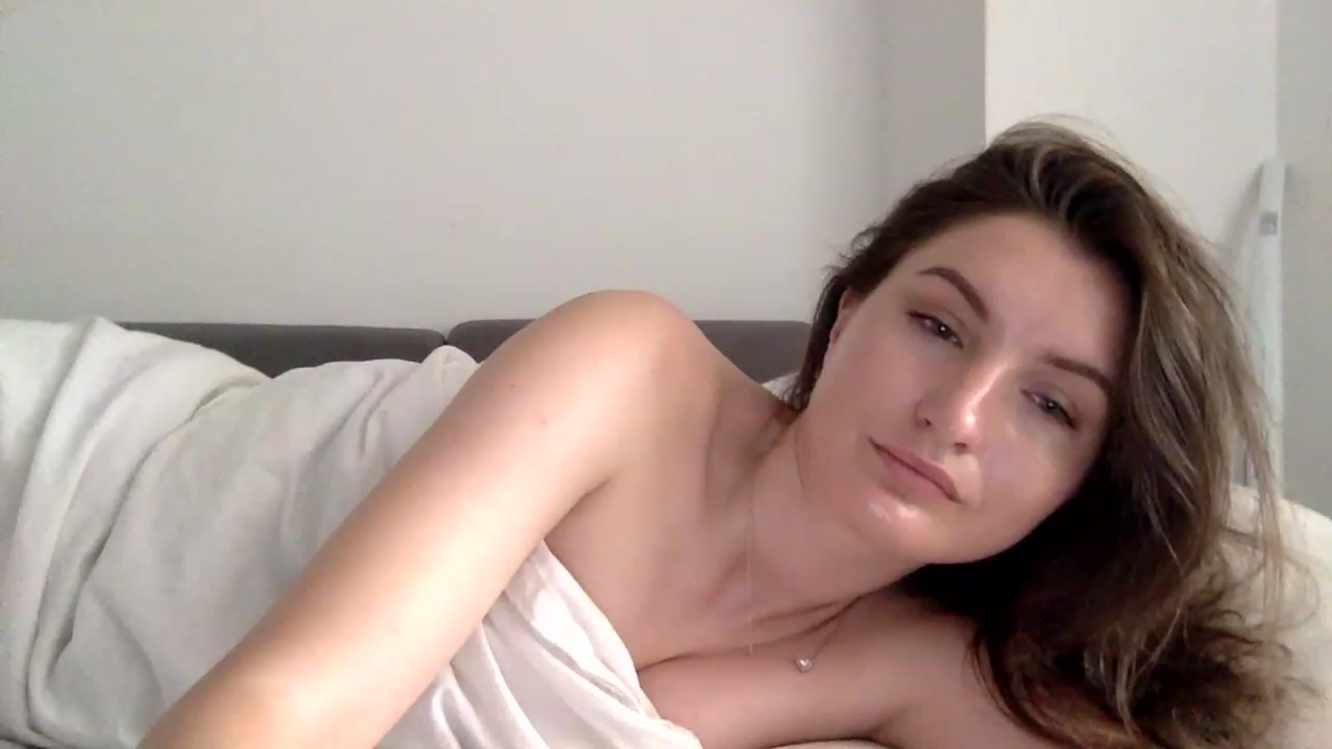 Gallery image thumbnail from EmilyRosier's myfreecams stream on, 06/22/2023, 12:24 image 11 of 20