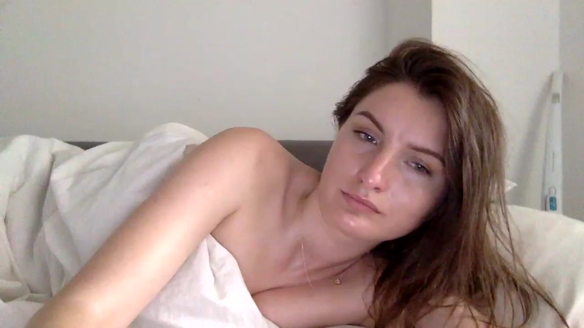 Gallery image thumbnail from EmilyRosier's myfreecams stream on, 06/22/2023, 14:50 image 11 of 20