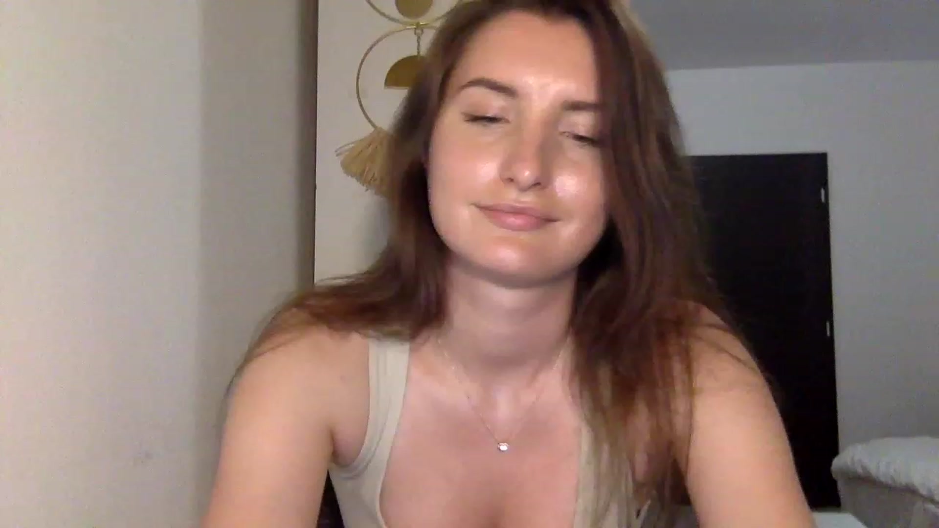 Gallery image thumbnail from EmilyRosier's myfreecams stream on, 06/25/2023, 18:56 image 20 of 20