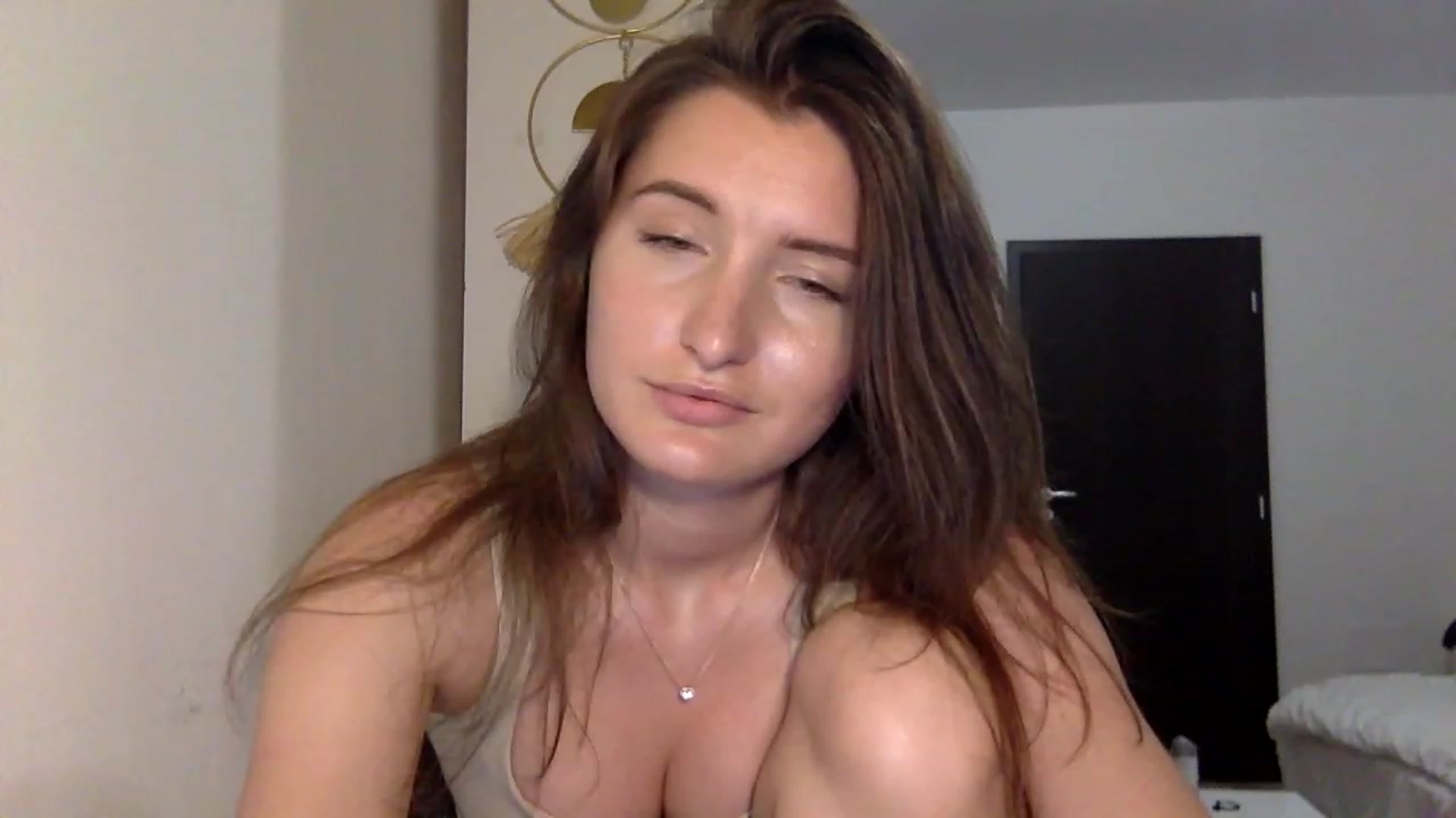 Gallery image thumbnail from EmilyRosier's myfreecams stream on, 06/25/2023, 18:56 image 12 of 20