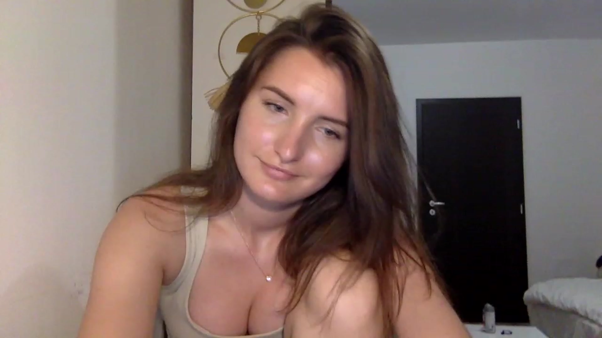 Gallery image thumbnail from EmilyRosier's myfreecams stream on, 06/25/2023, 18:56 image 7 of 20