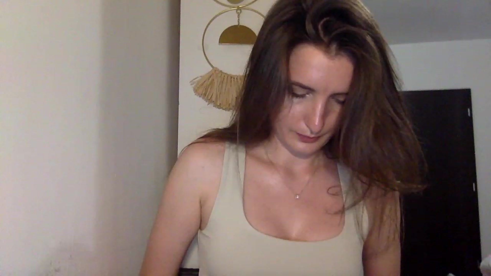 Gallery image thumbnail from EmilyRosier's myfreecams stream on, 06/25/2023, 20:34 image 8 of 20