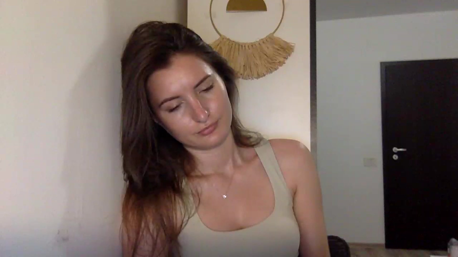 Gallery image thumbnail from EmilyRosier's myfreecams stream on, 06/25/2023, 20:34 image 20 of 20