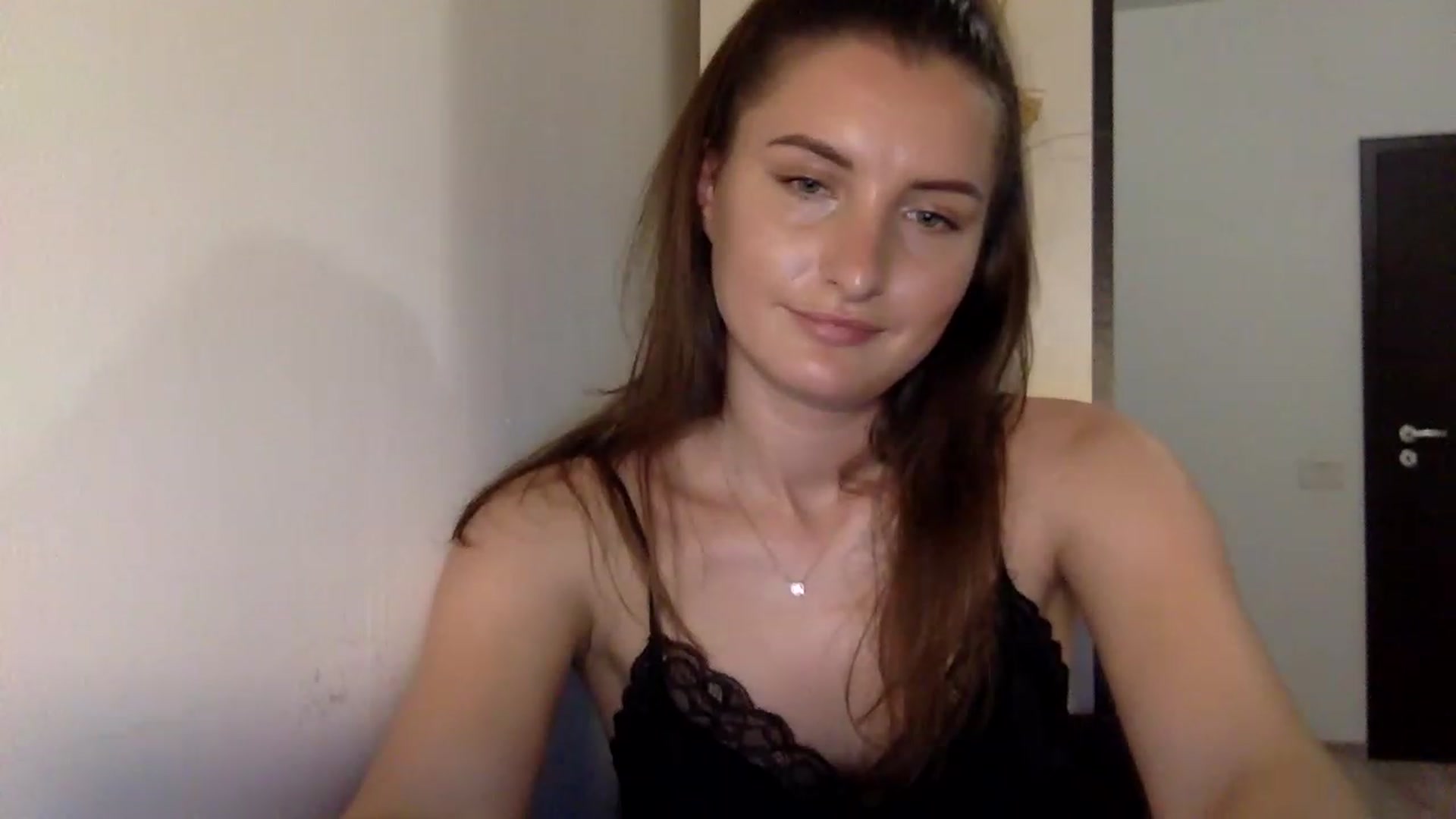Gallery image thumbnail from EmilyRosier's myfreecams stream on, 06/26/2023, 18:57 image 10 of 20