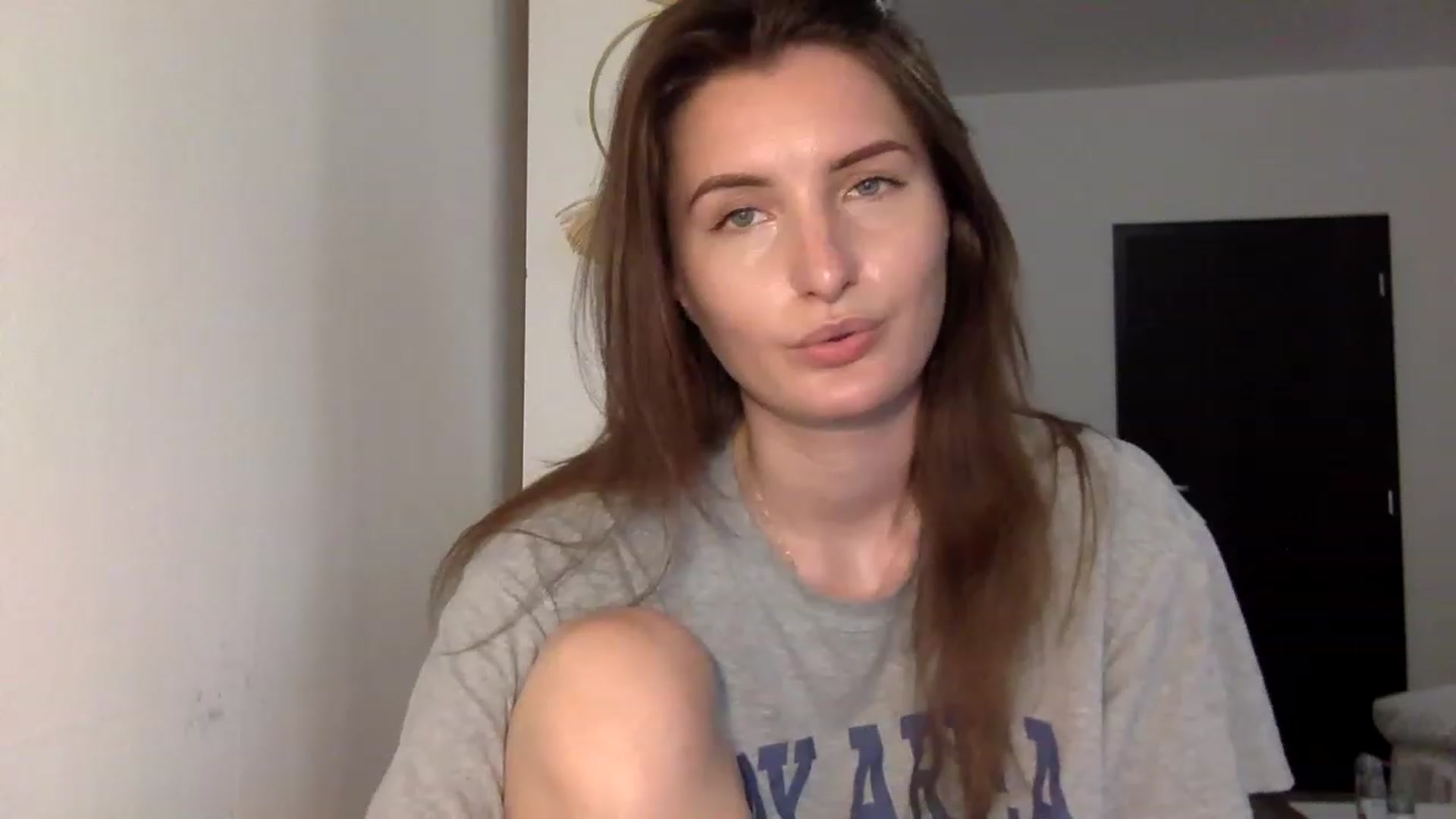 Gallery image thumbnail from EmilyRosier's myfreecams stream on, 06/28/2023, 17:03 image 2 of 20
