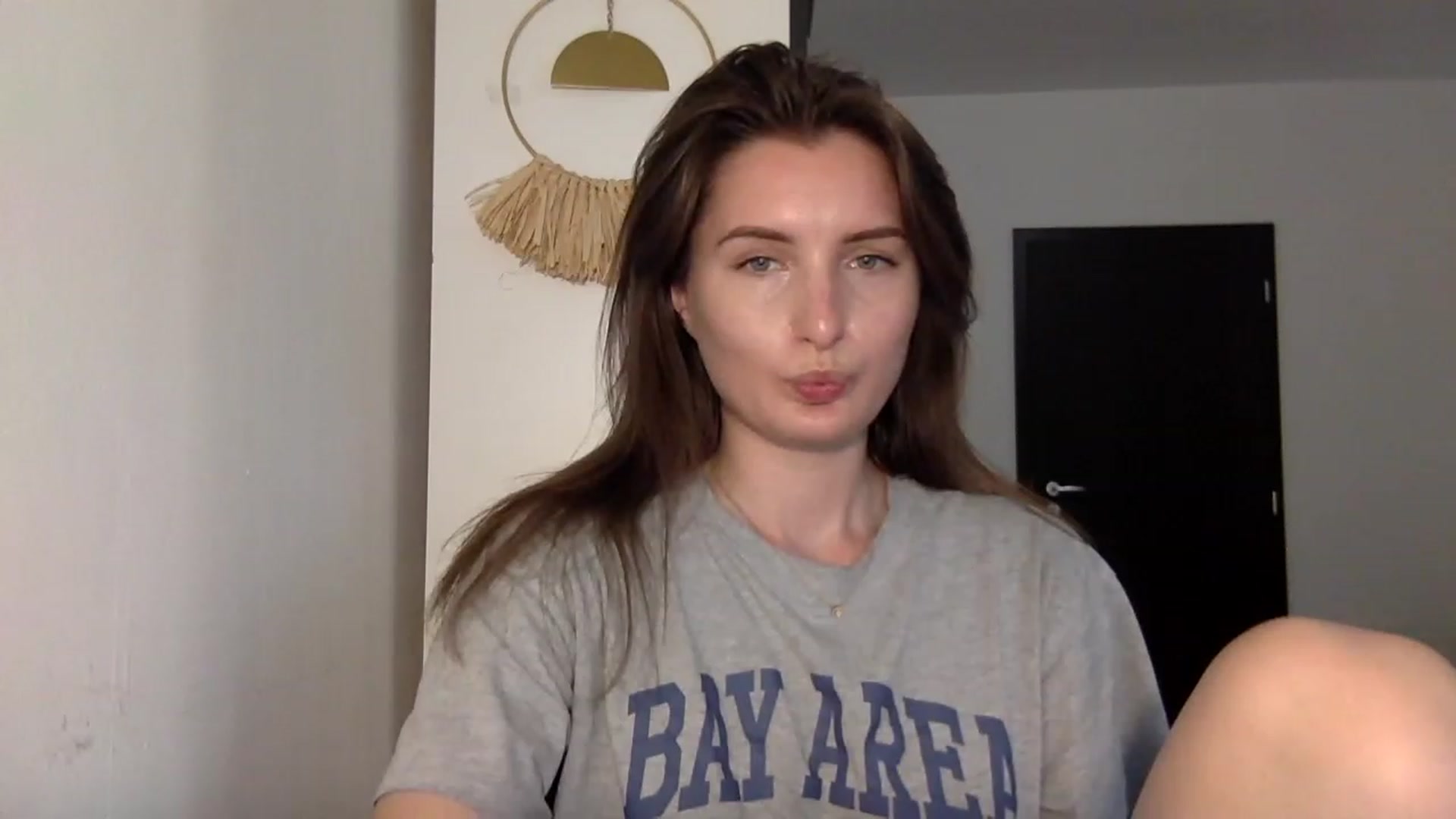 Gallery image thumbnail from EmilyRosier's myfreecams stream on, 06/28/2023, 17:03 image 10 of 20