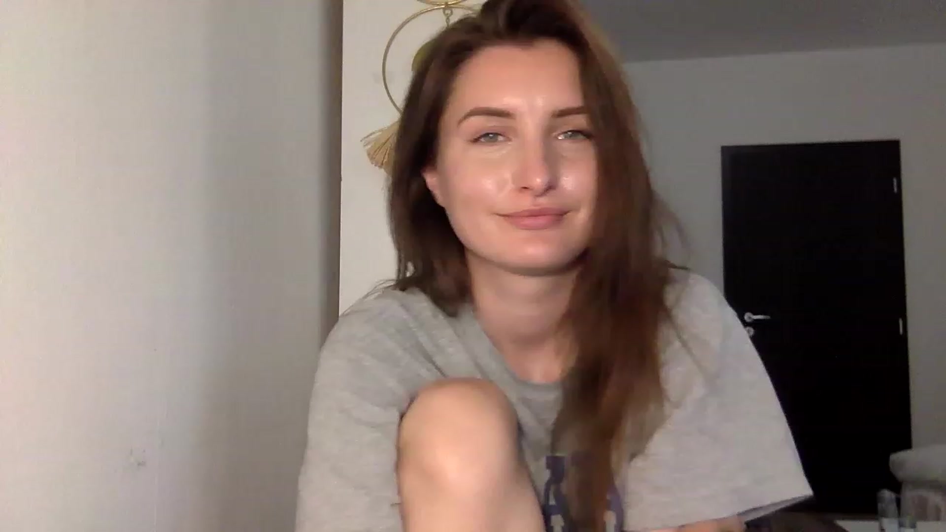 Gallery image thumbnail from EmilyRosier's myfreecams stream on, 06/28/2023, 17:03 image 3 of 20