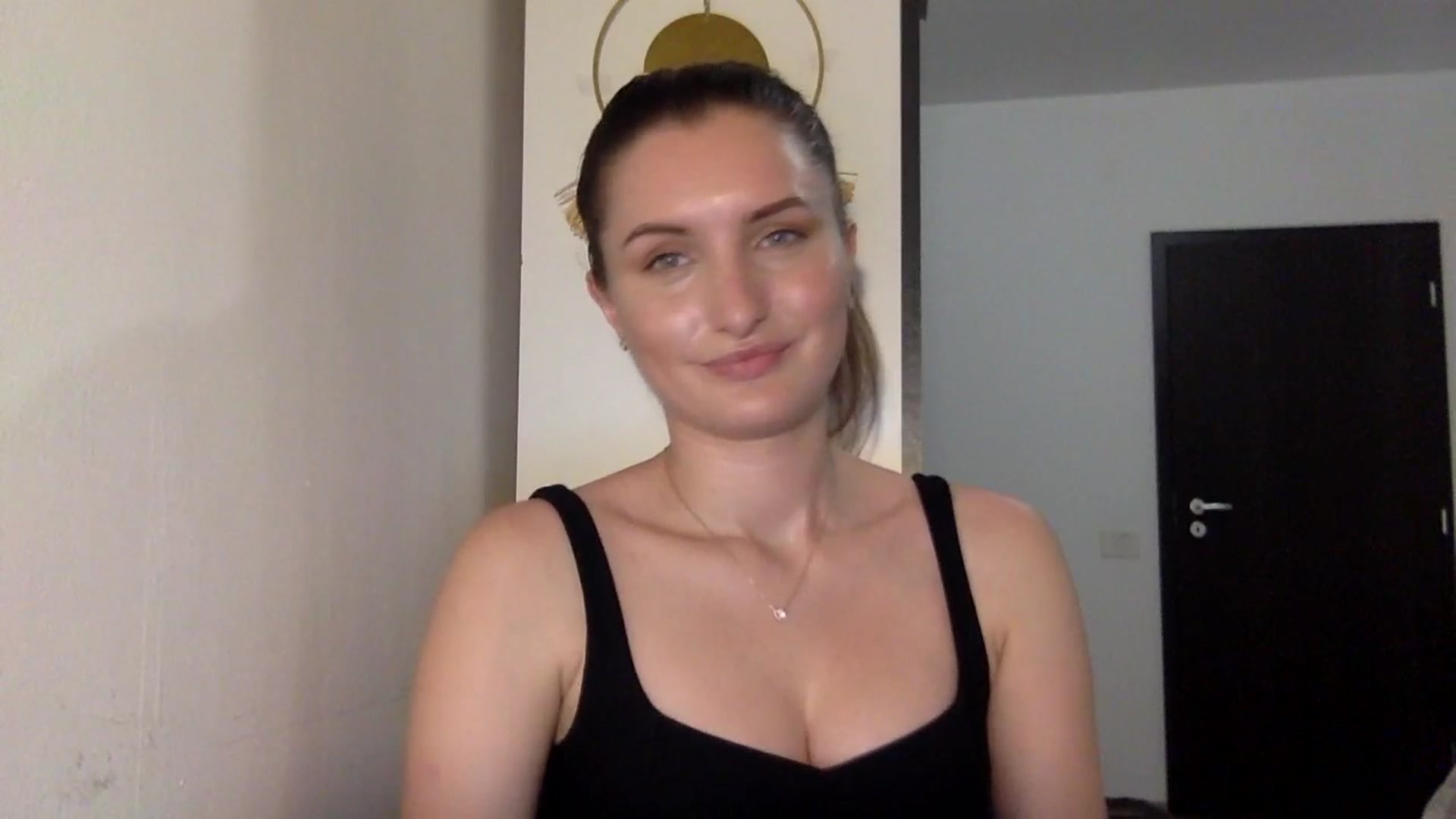 Gallery image thumbnail from EmilyRosier's myfreecams stream on, 06/29/2023, 21:35 image 19 of 20