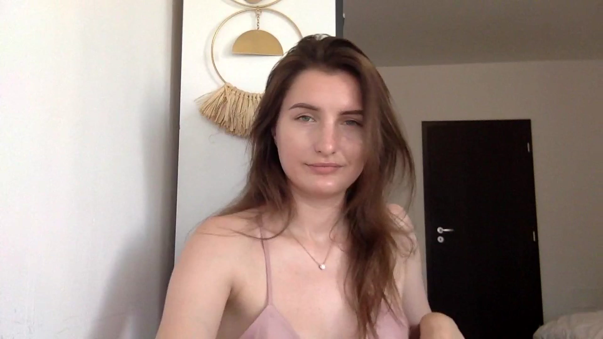 Gallery image thumbnail from EmilyRosier's myfreecams stream on, 07/01/2023, 14:19 image 19 of 20