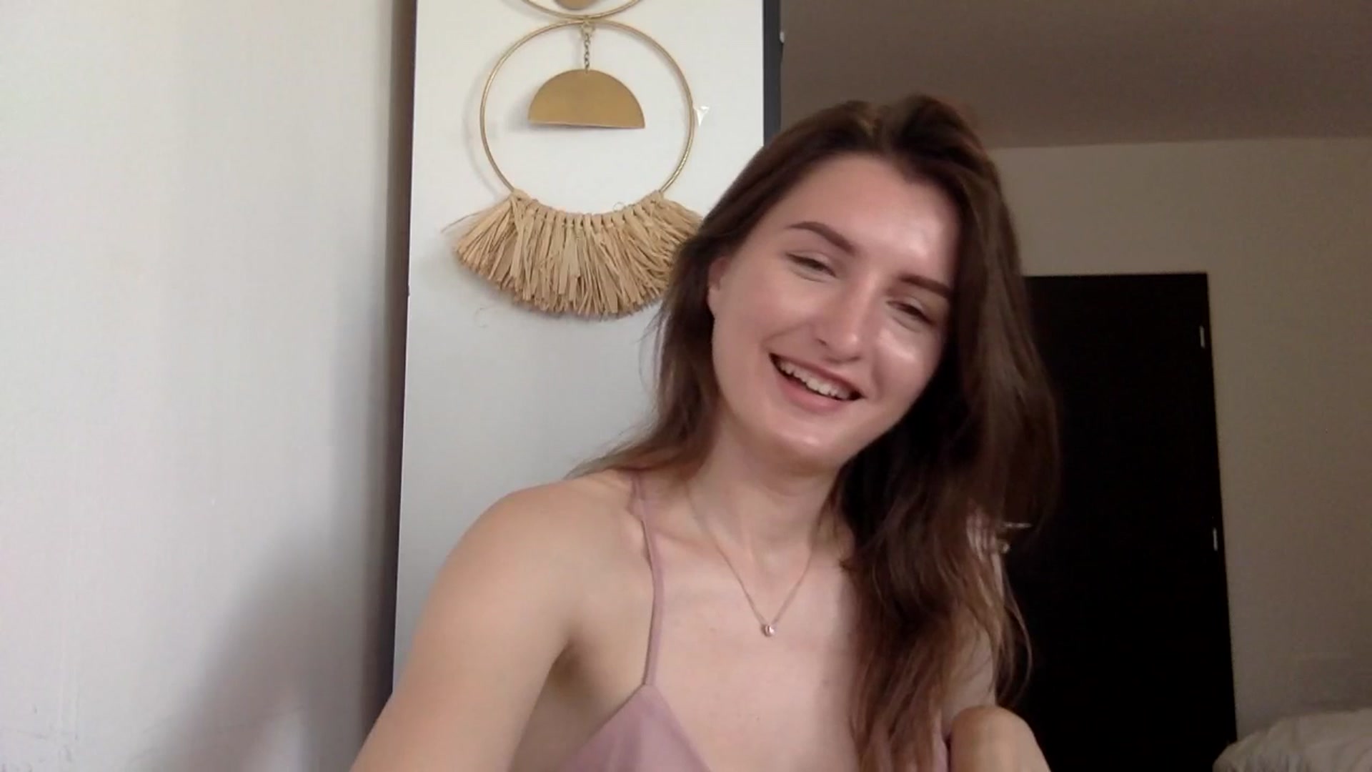 Gallery image thumbnail from EmilyRosier's myfreecams stream on, 07/01/2023, 14:19 image 10 of 20